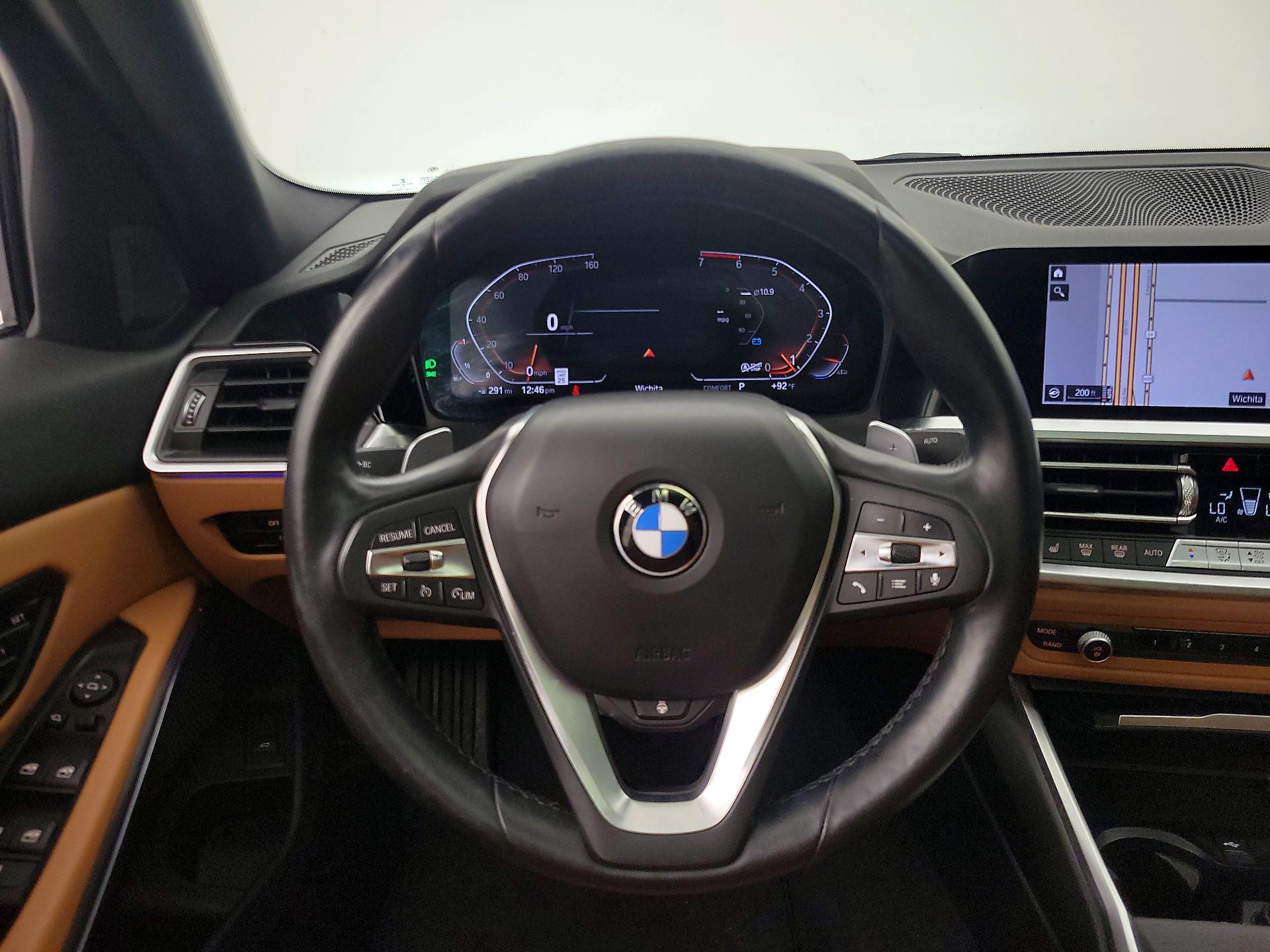 Thumbnail: 2022 BMW 3 Series - 10