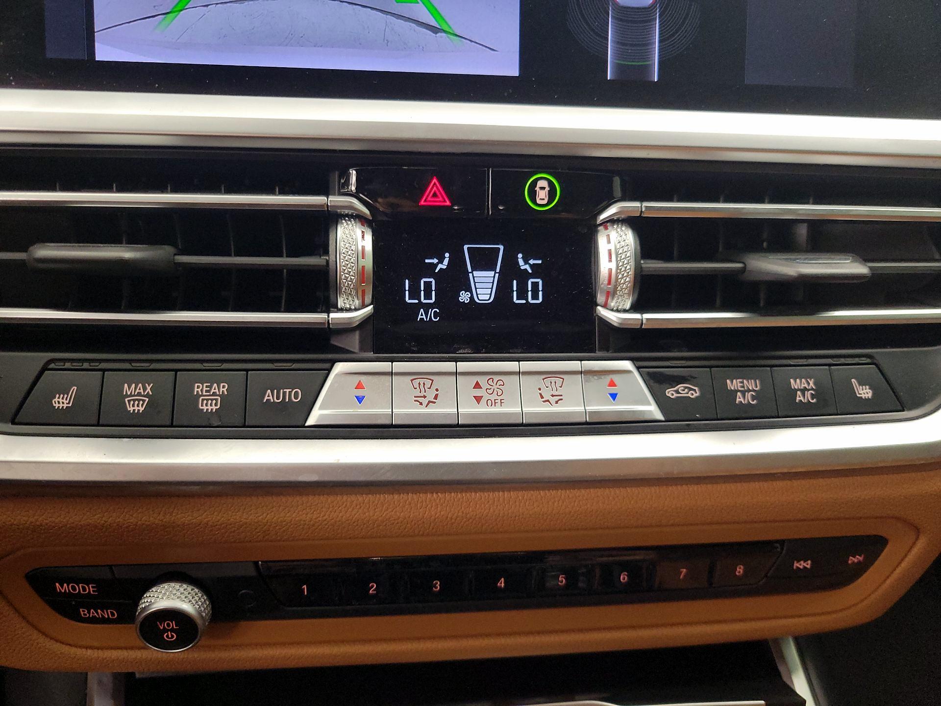 Thumbnail: 2022 BMW 3 Series - 17