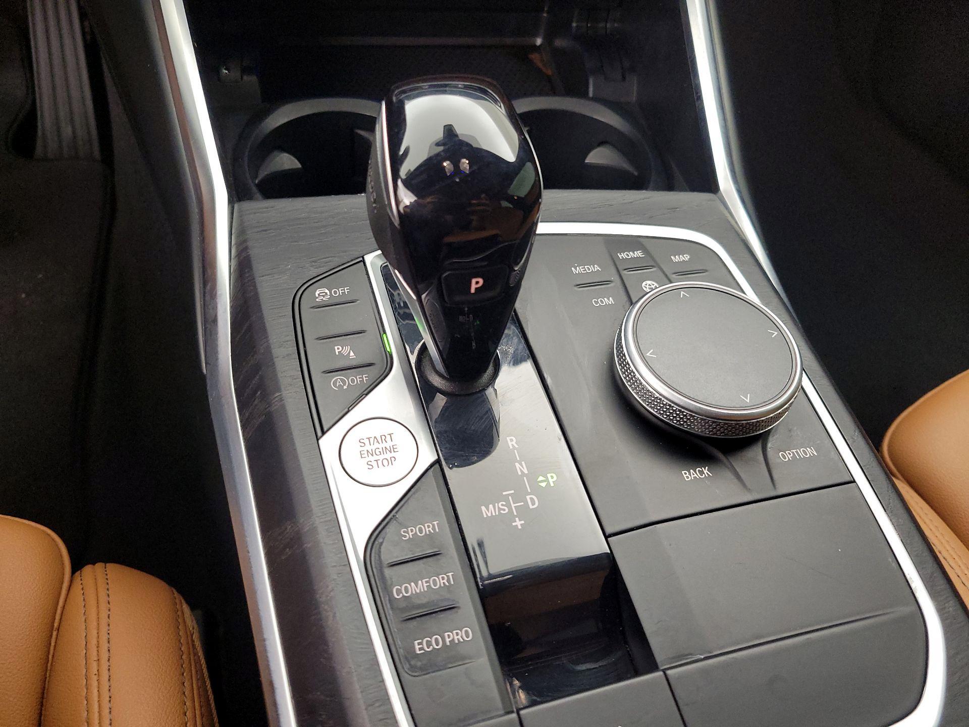 Thumbnail: 2022 BMW 3 Series - 18