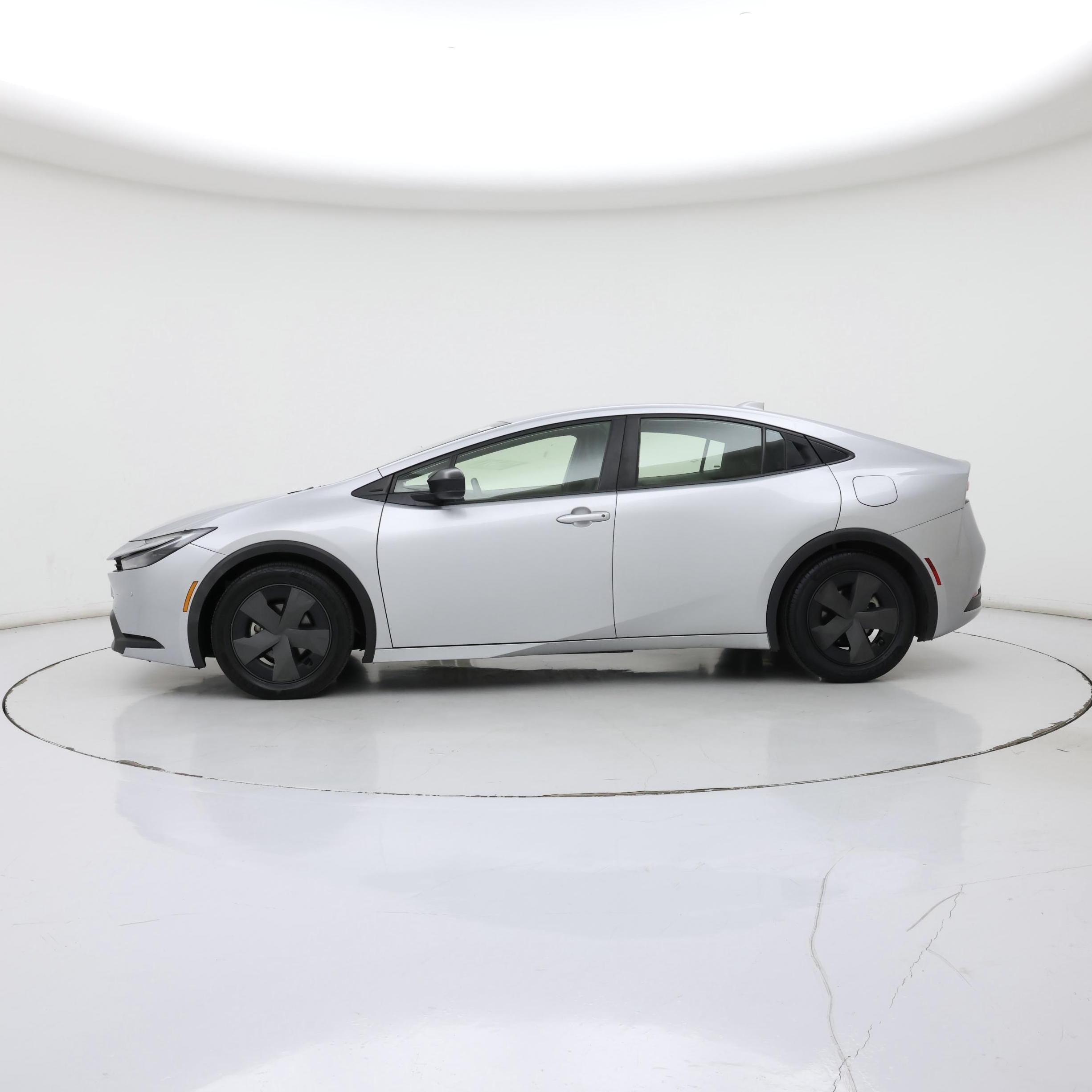 Thumbnail: 2023 Toyota Prius - 3
