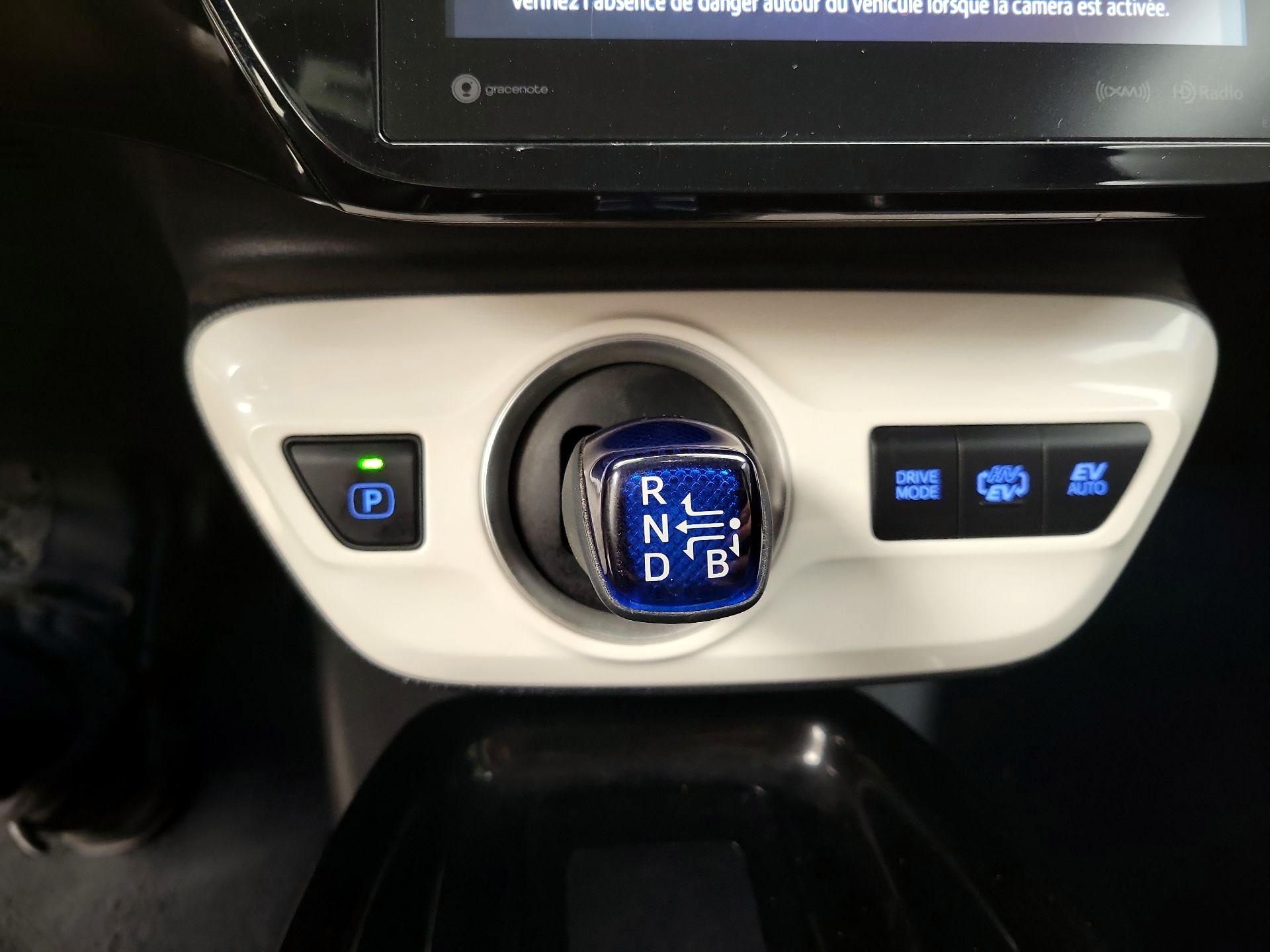 Thumbnail: 2018 Toyota Prius Prime - 18