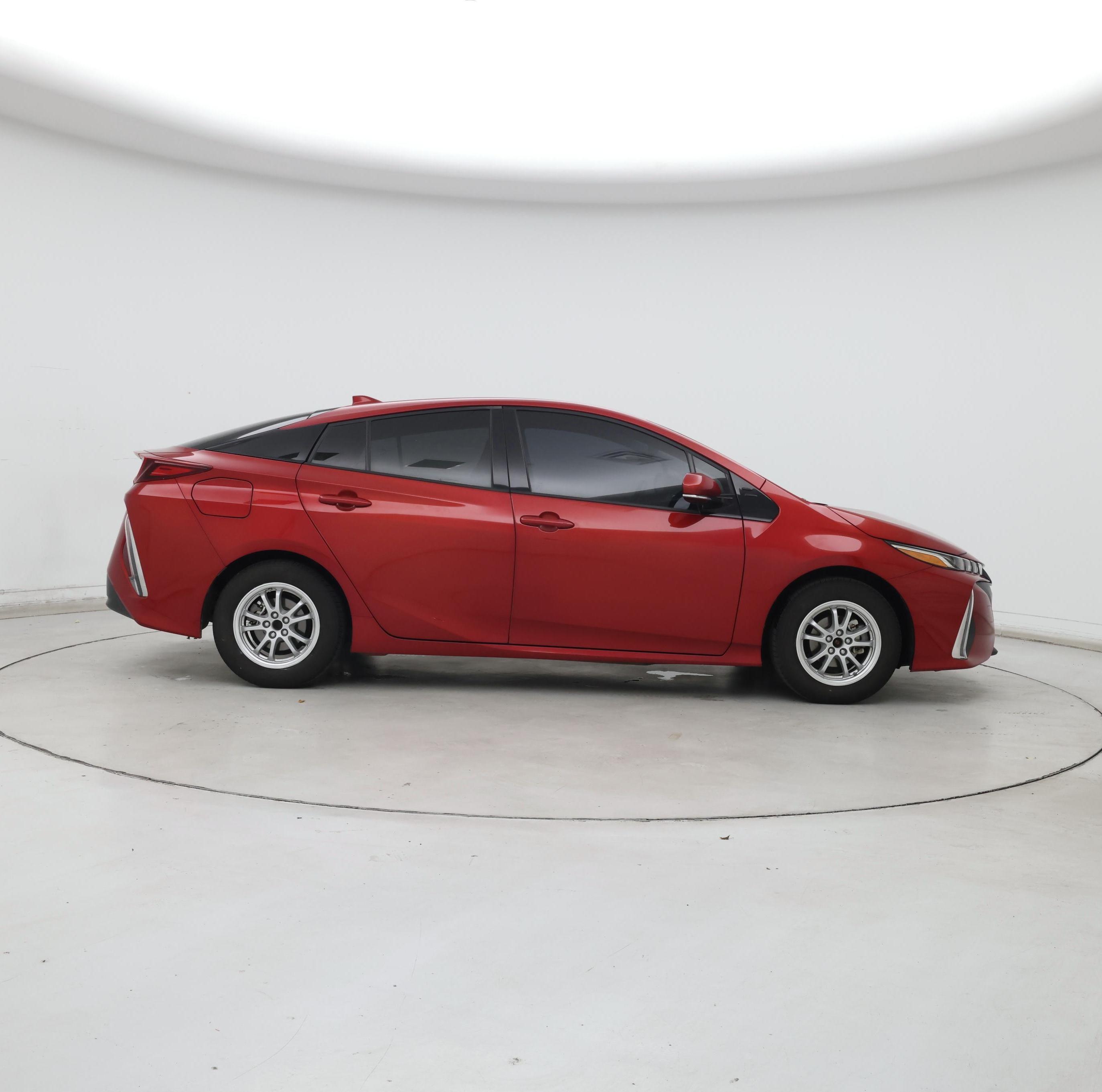 Thumbnail: 2018 Toyota Prius Prime - 7
