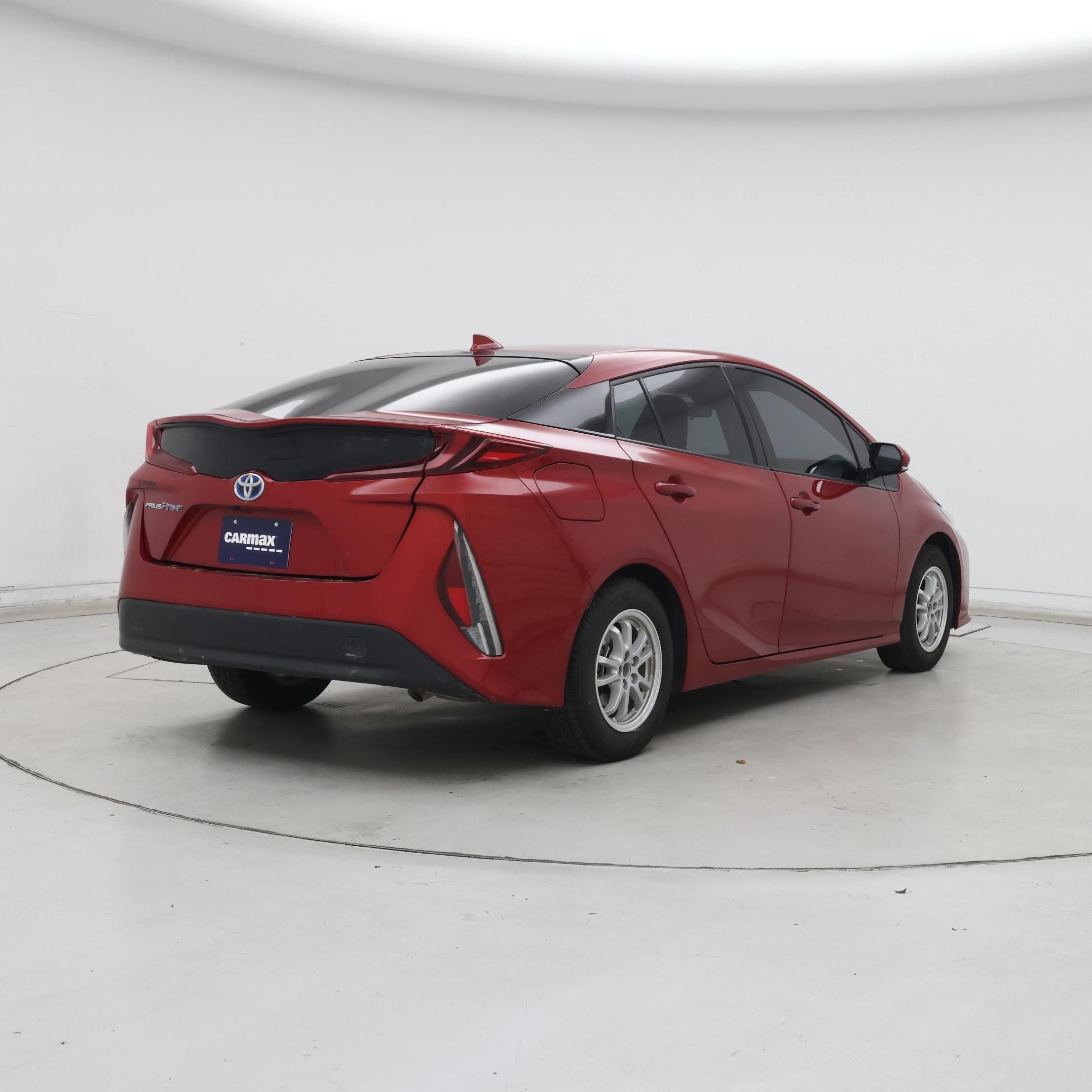 Thumbnail: 2018 Toyota Prius Prime - 8