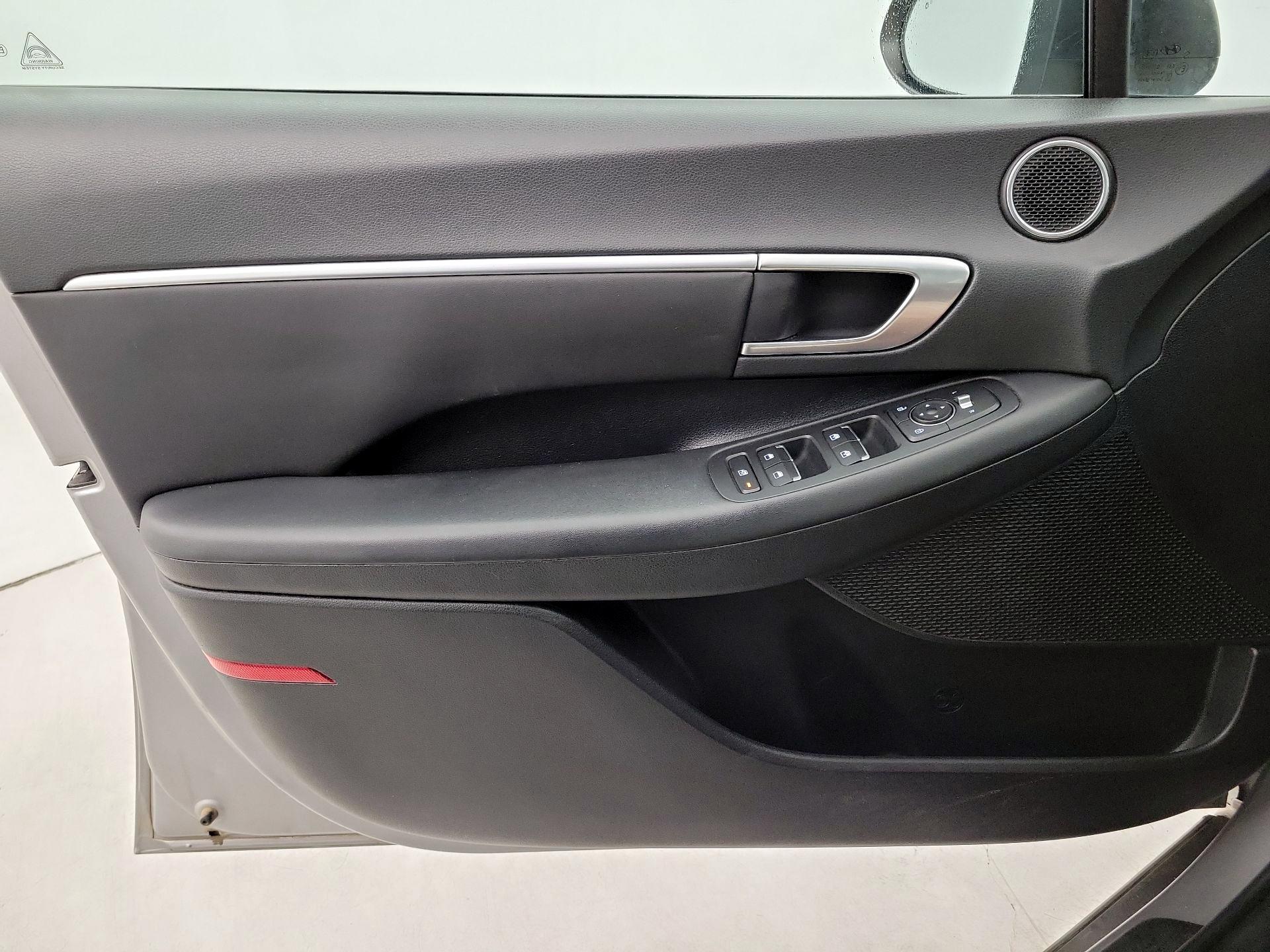Thumbnail: 2021 Hyundai Sonata - 12