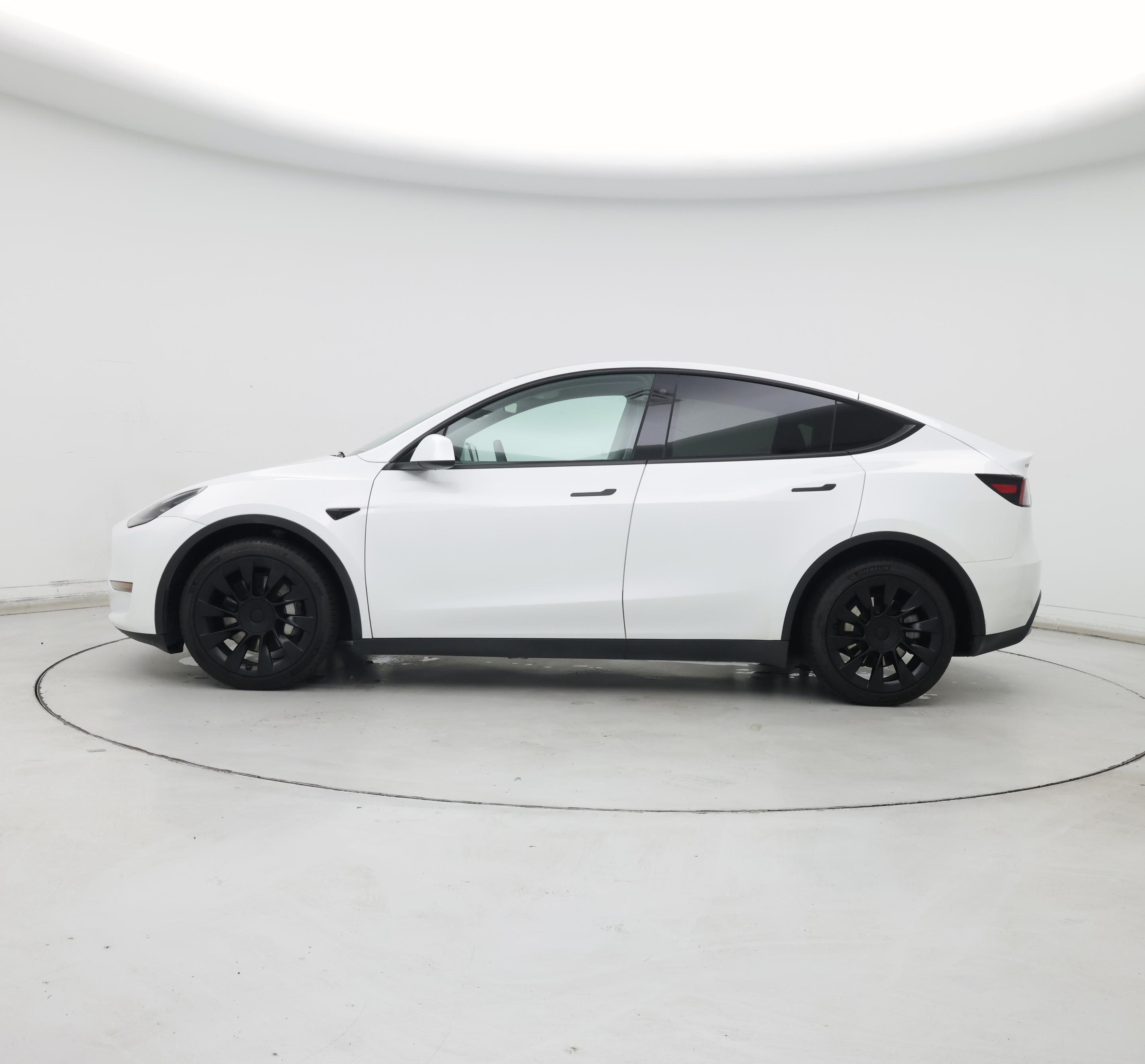 Thumbnail: 2023 Tesla Model Y - 3