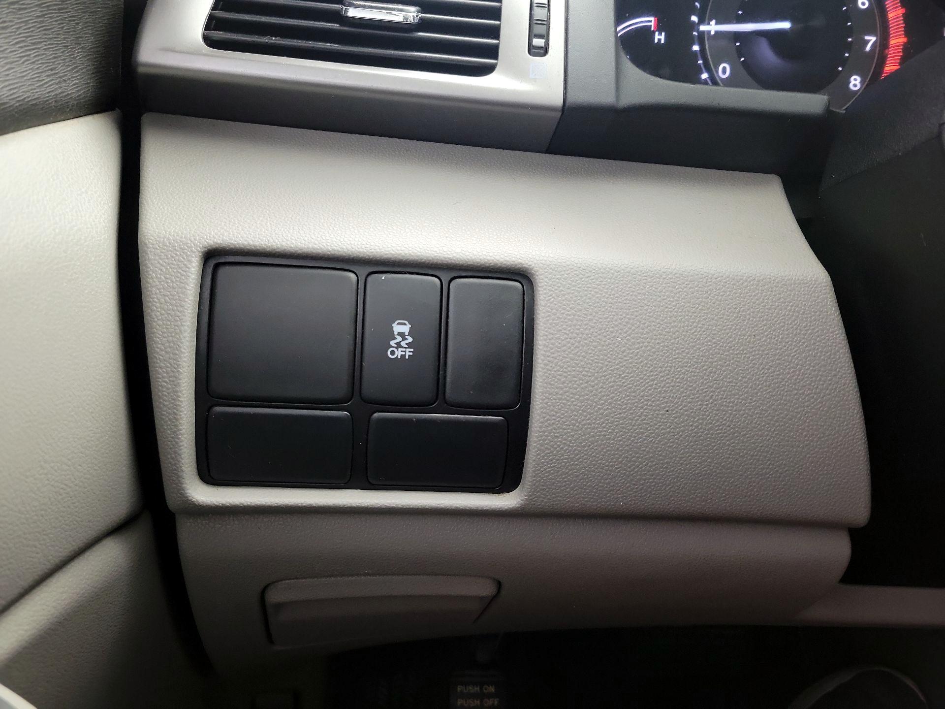 Thumbnail: 2016 Honda Odyssey - 13