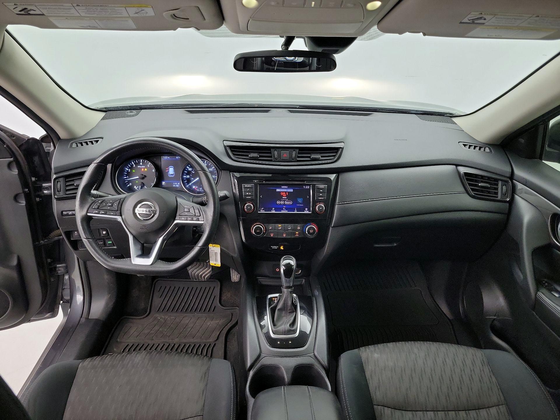 Thumbnail: 2019 Nissan Rogue - 9