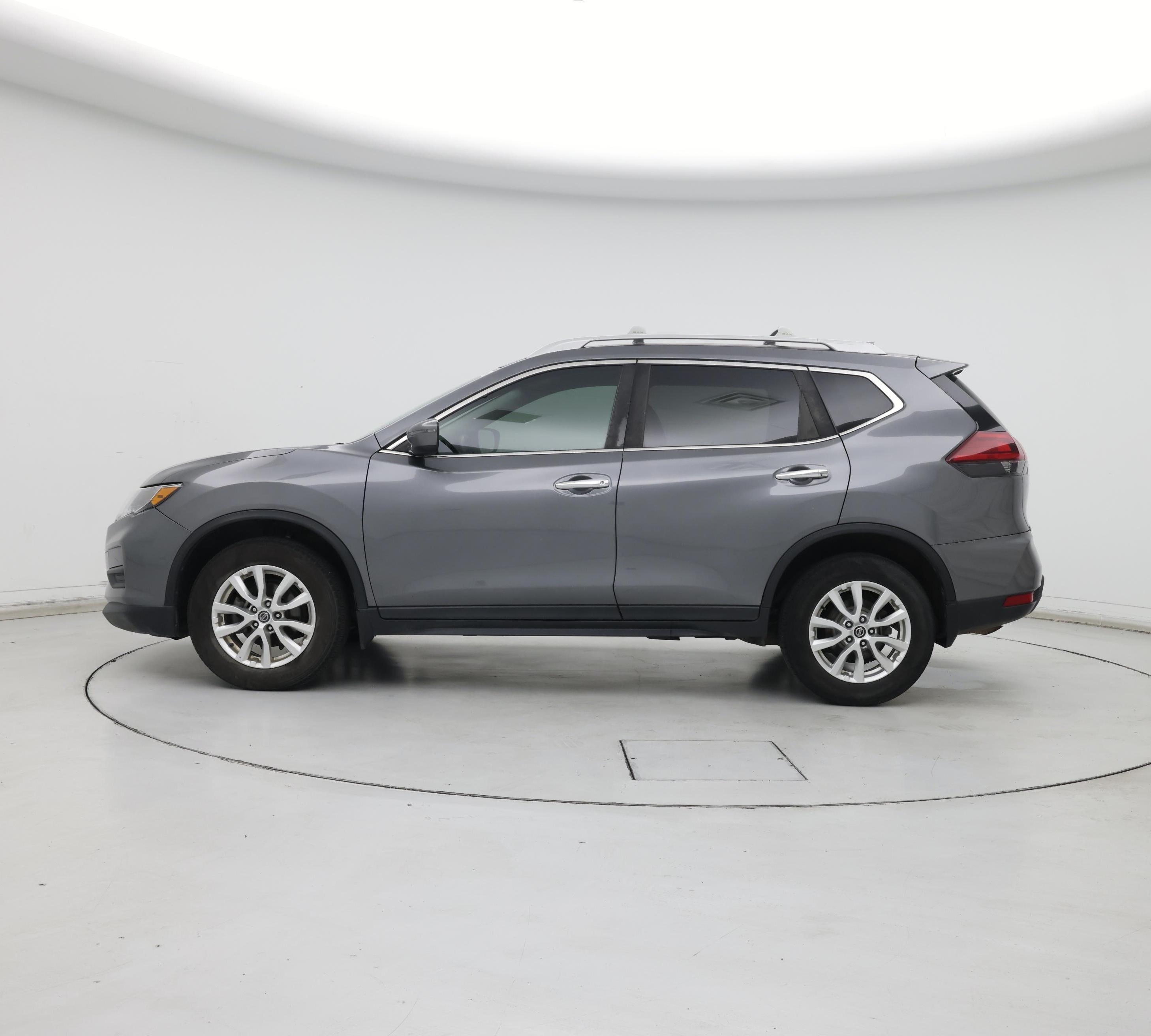 Thumbnail: 2019 Nissan Rogue - 3