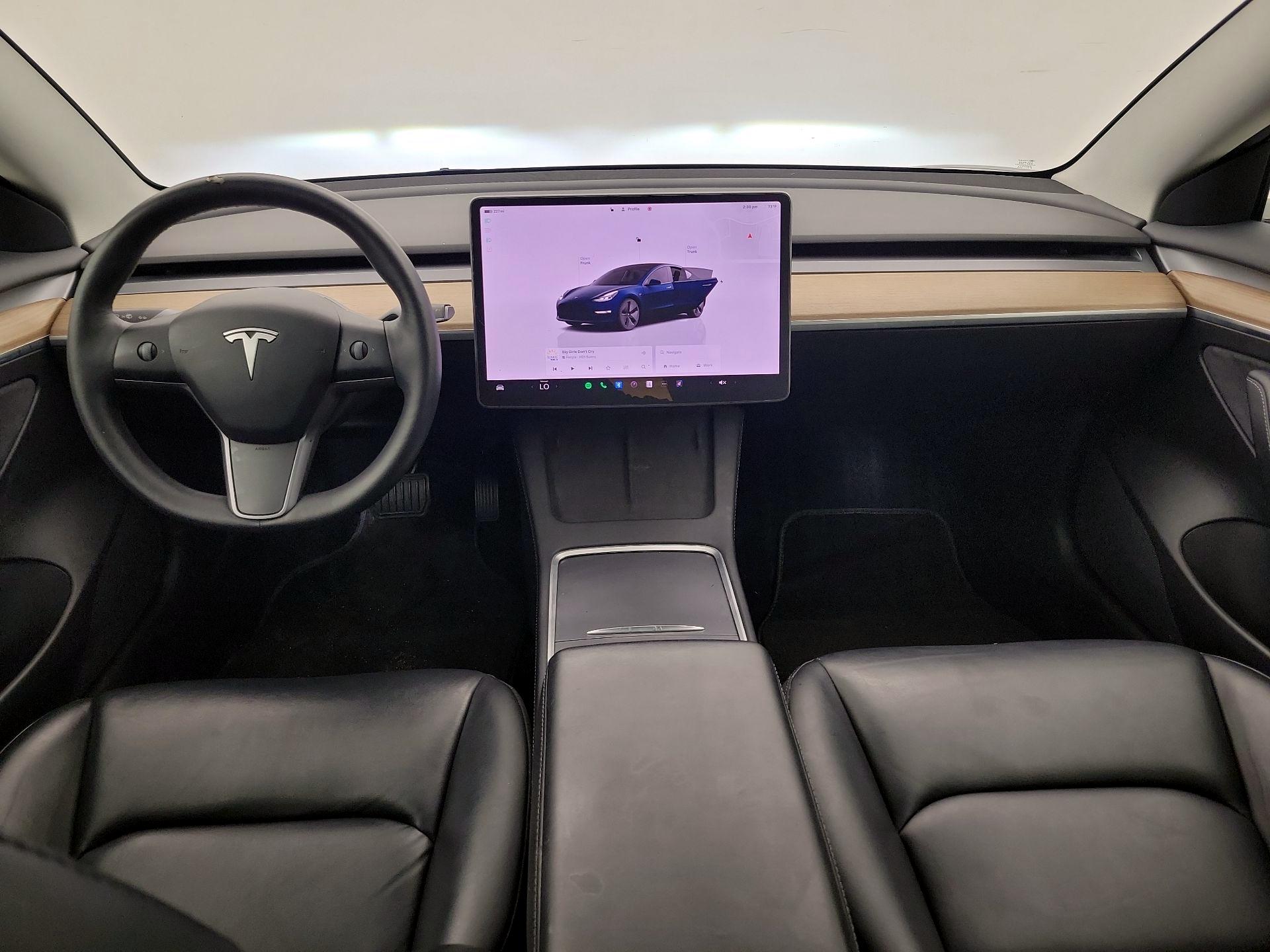 Thumbnail: 2022 Tesla Model 3 - 9