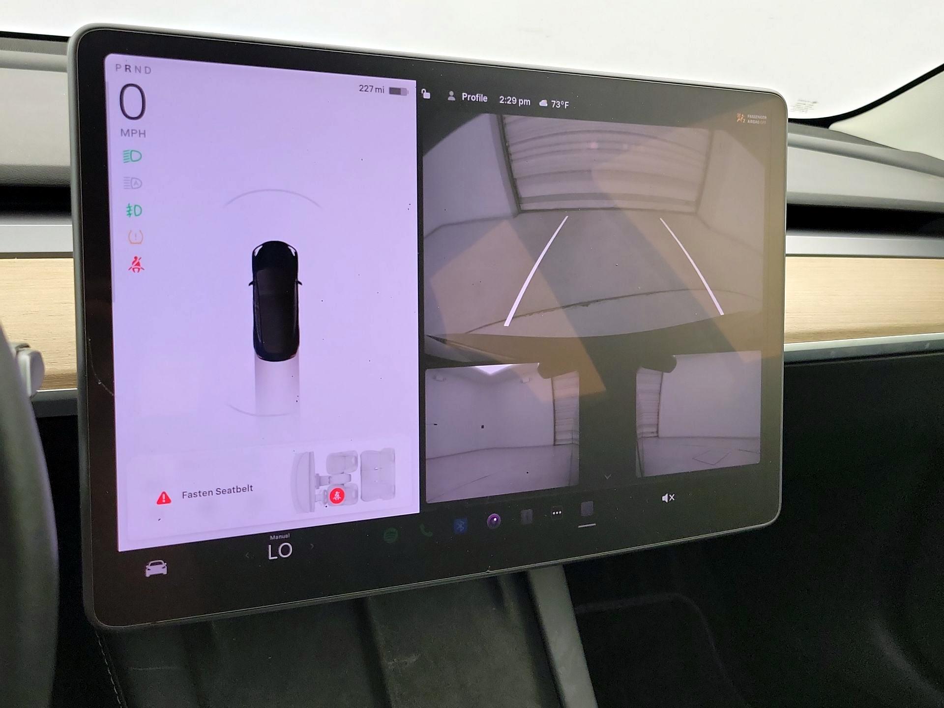 Thumbnail: 2022 Tesla Model 3 - 14