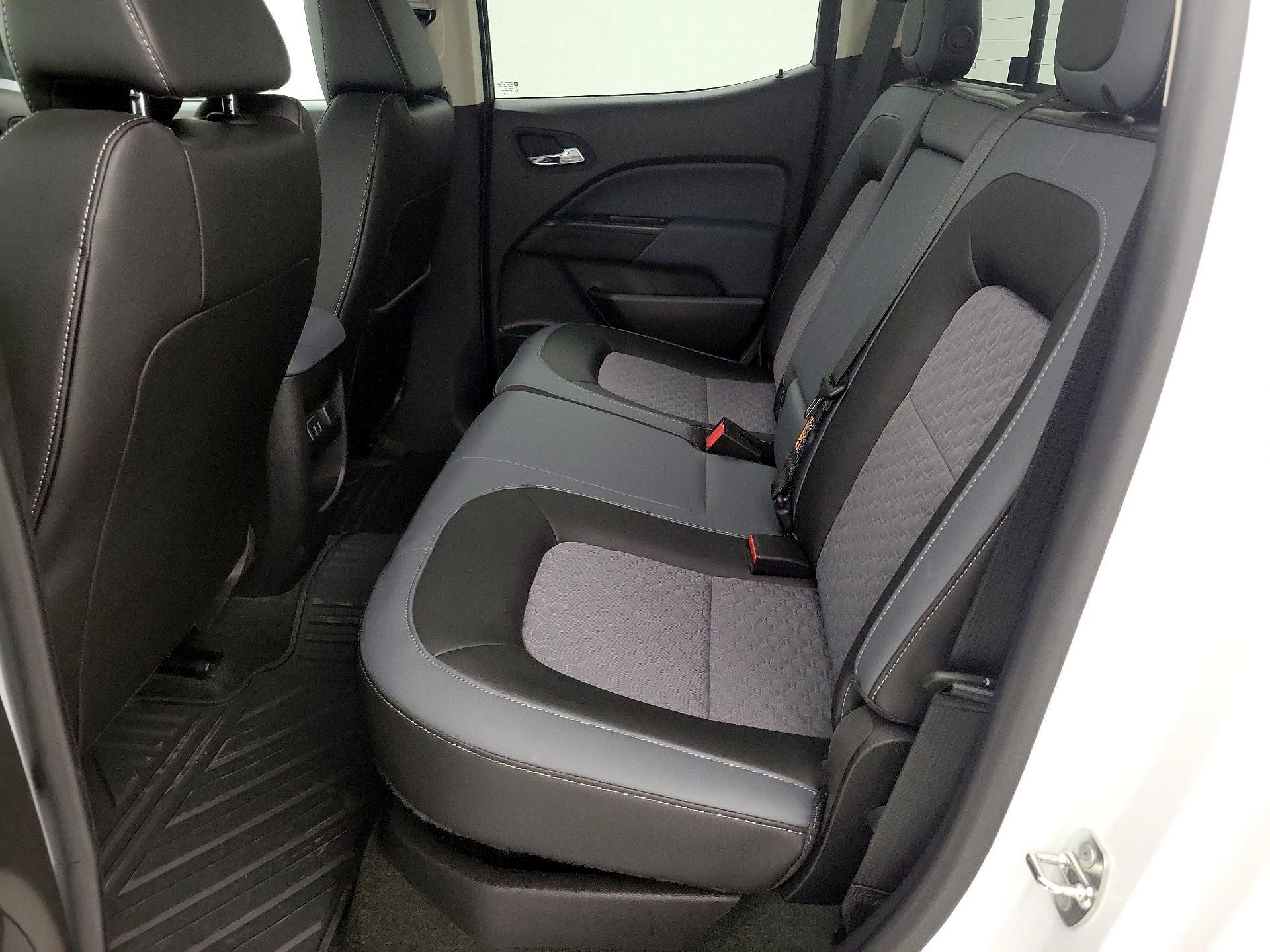 Thumbnail: 2016 Chevrolet Colorado - 20