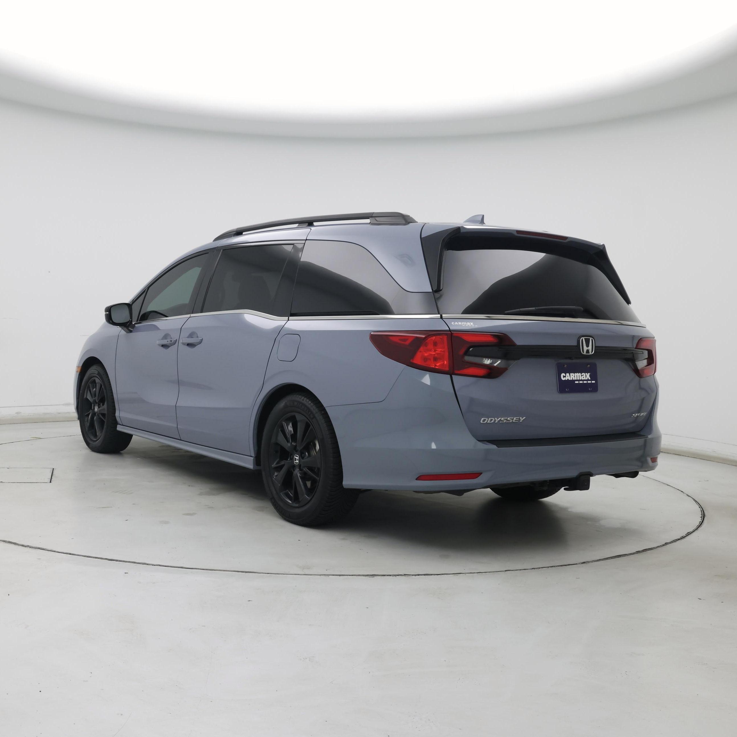 Thumbnail: 2023 Honda Odyssey - 2