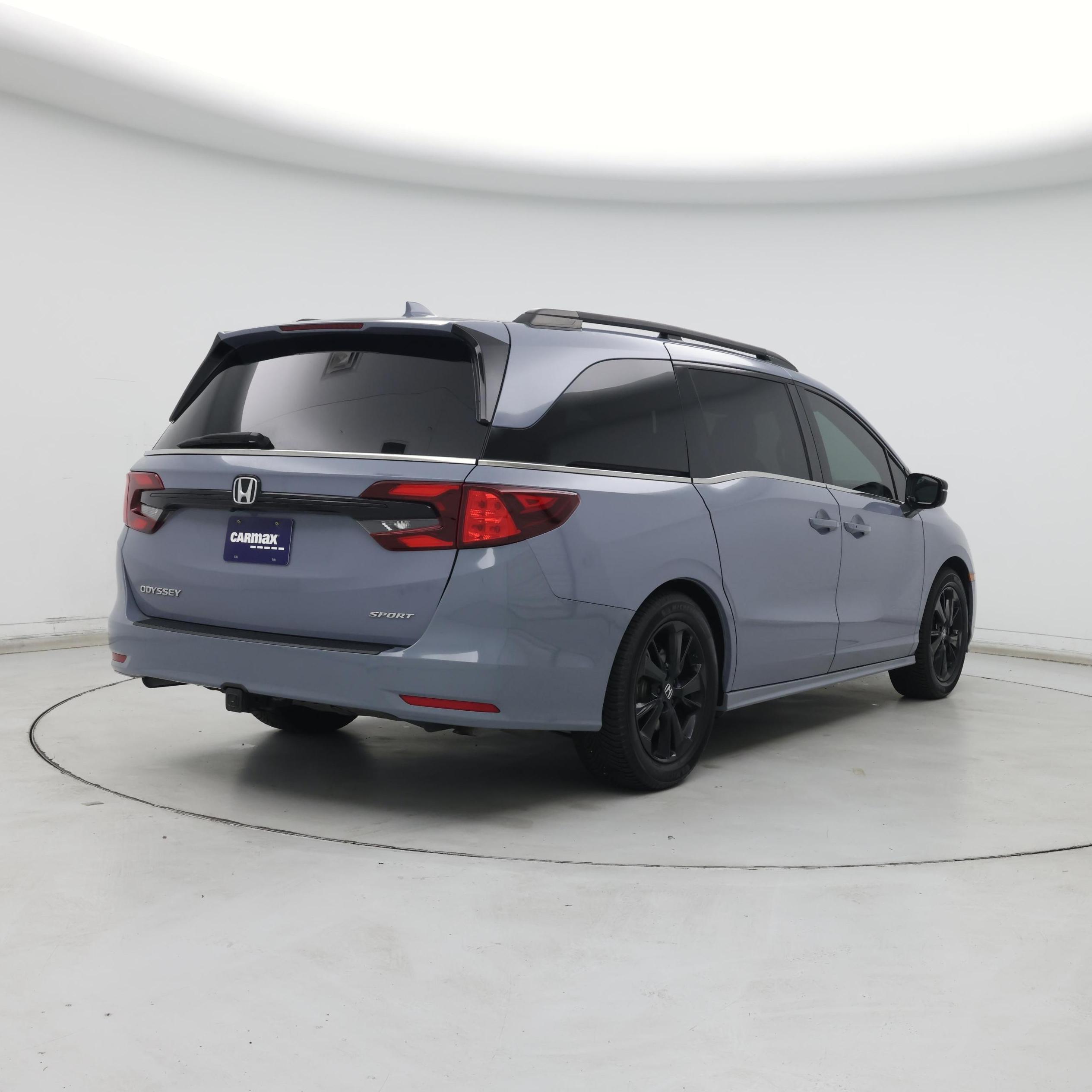 Thumbnail: 2023 Honda Odyssey - 8