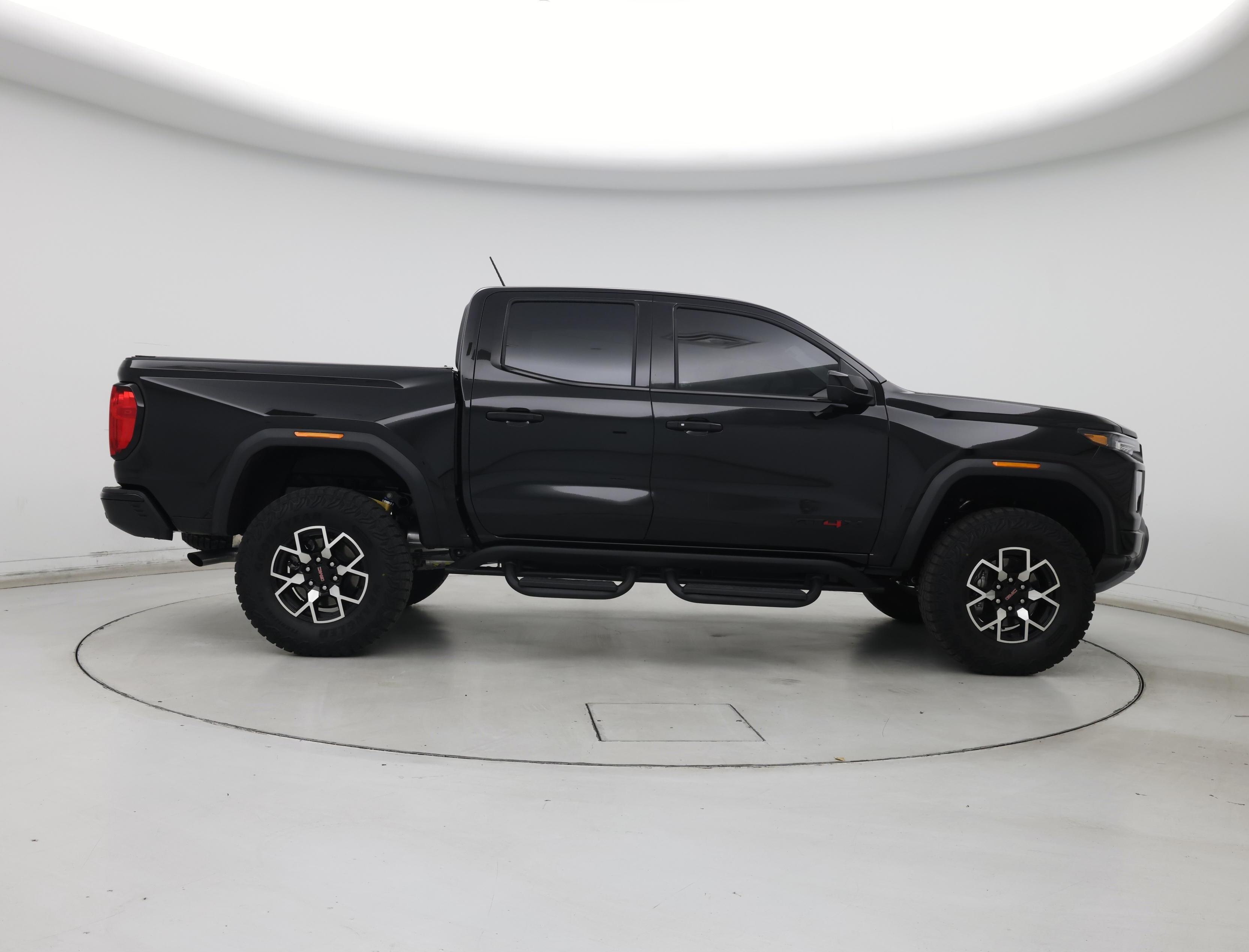 Thumbnail: 2025 GMC Canyon - 7