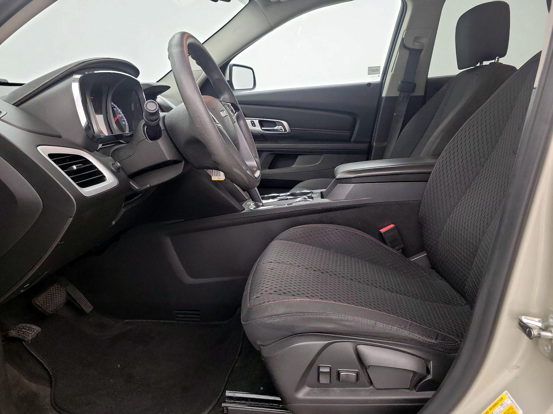 Thumbnail: 2015 GMC Terrain - 11