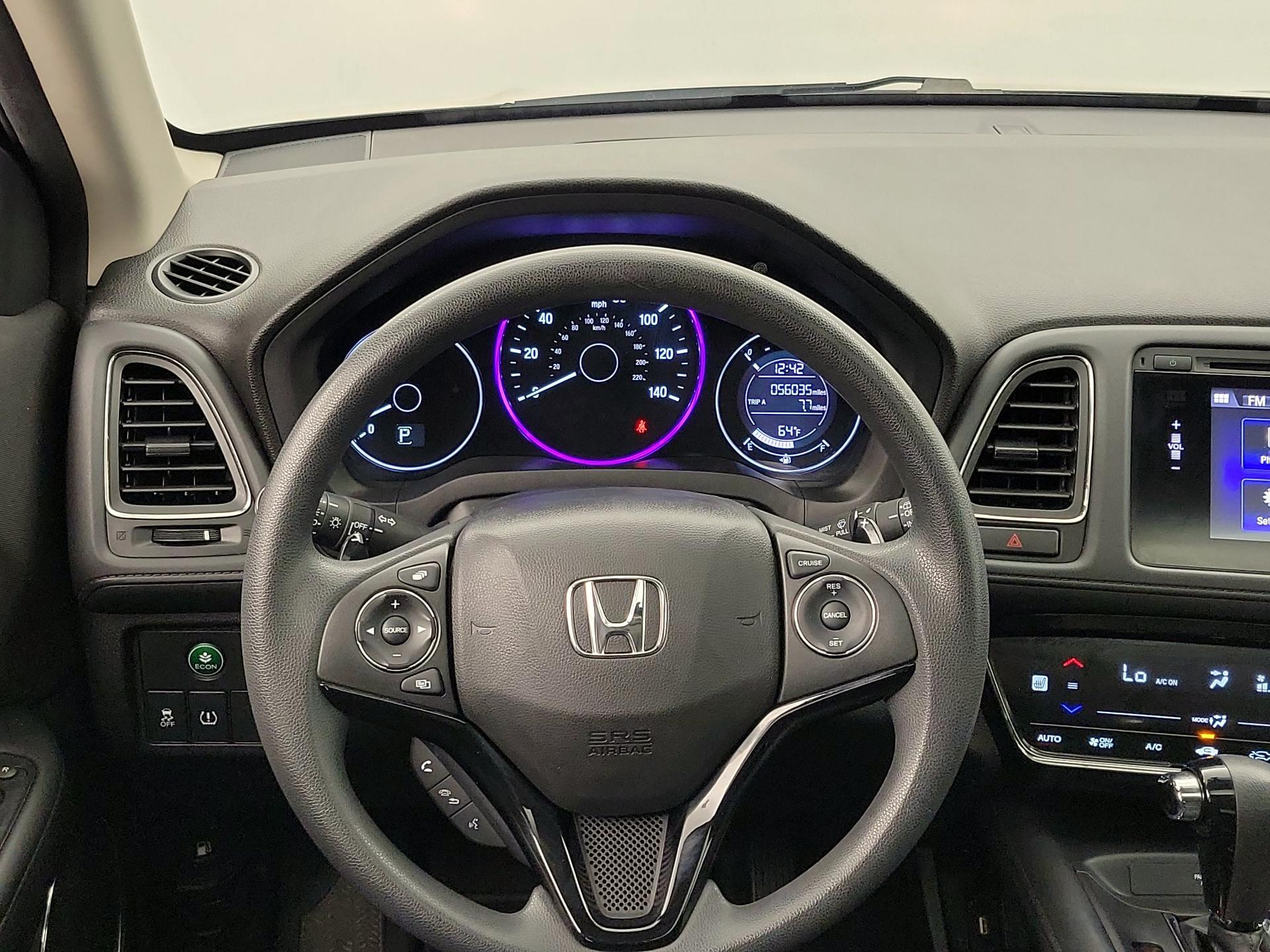 Thumbnail: 2016 Honda HR-V - 10
