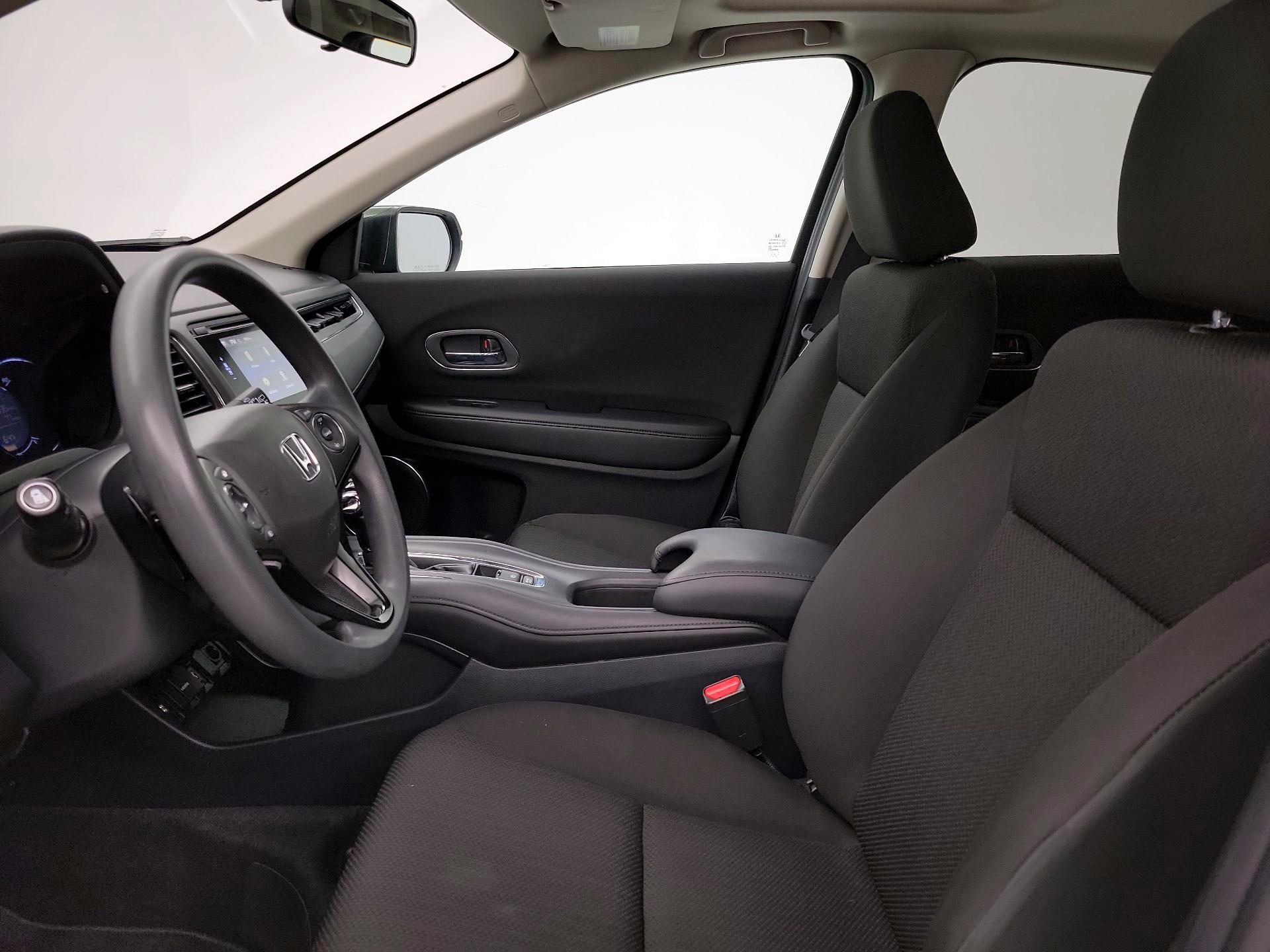 Thumbnail: 2016 Honda HR-V - 11