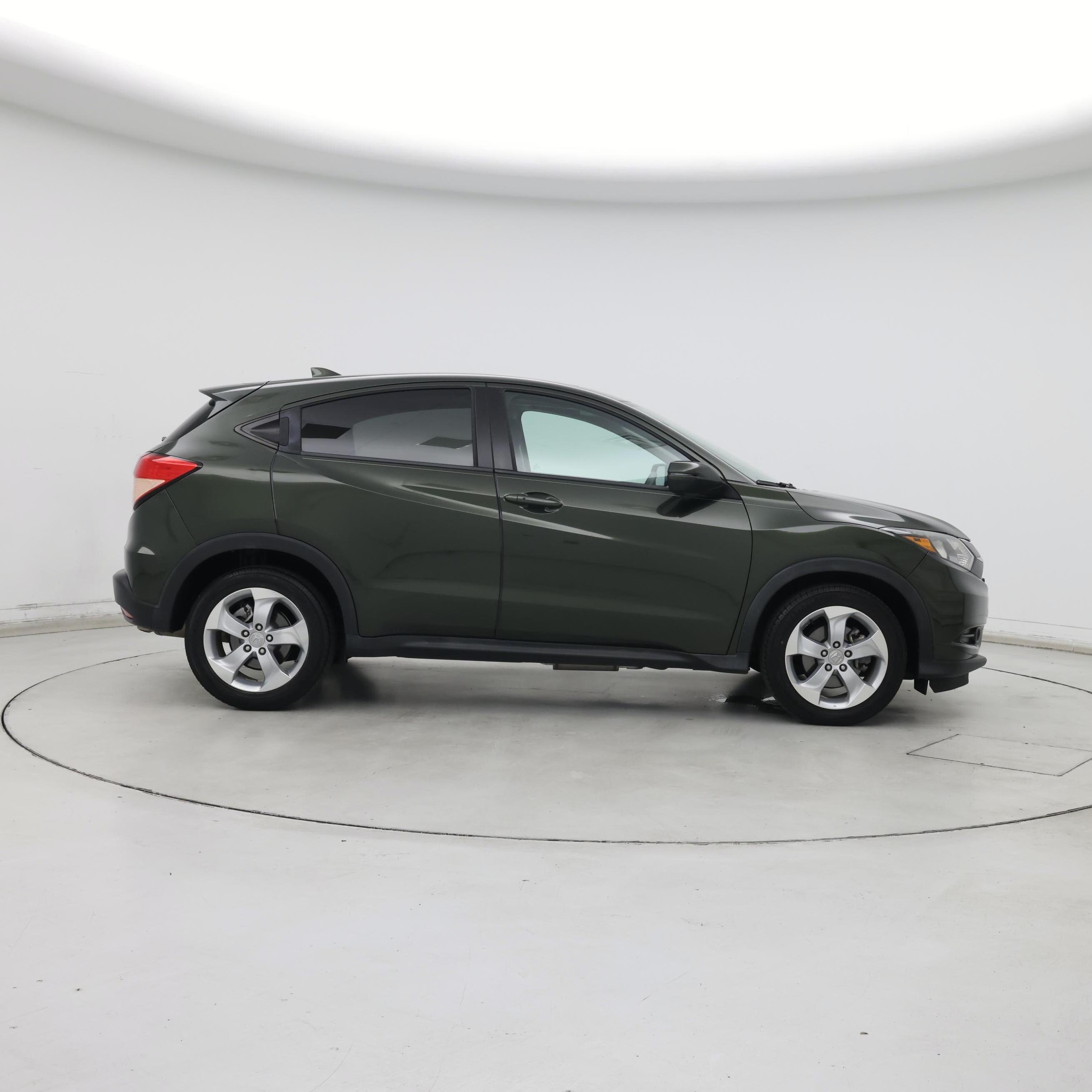 Thumbnail: 2016 Honda HR-V - 7