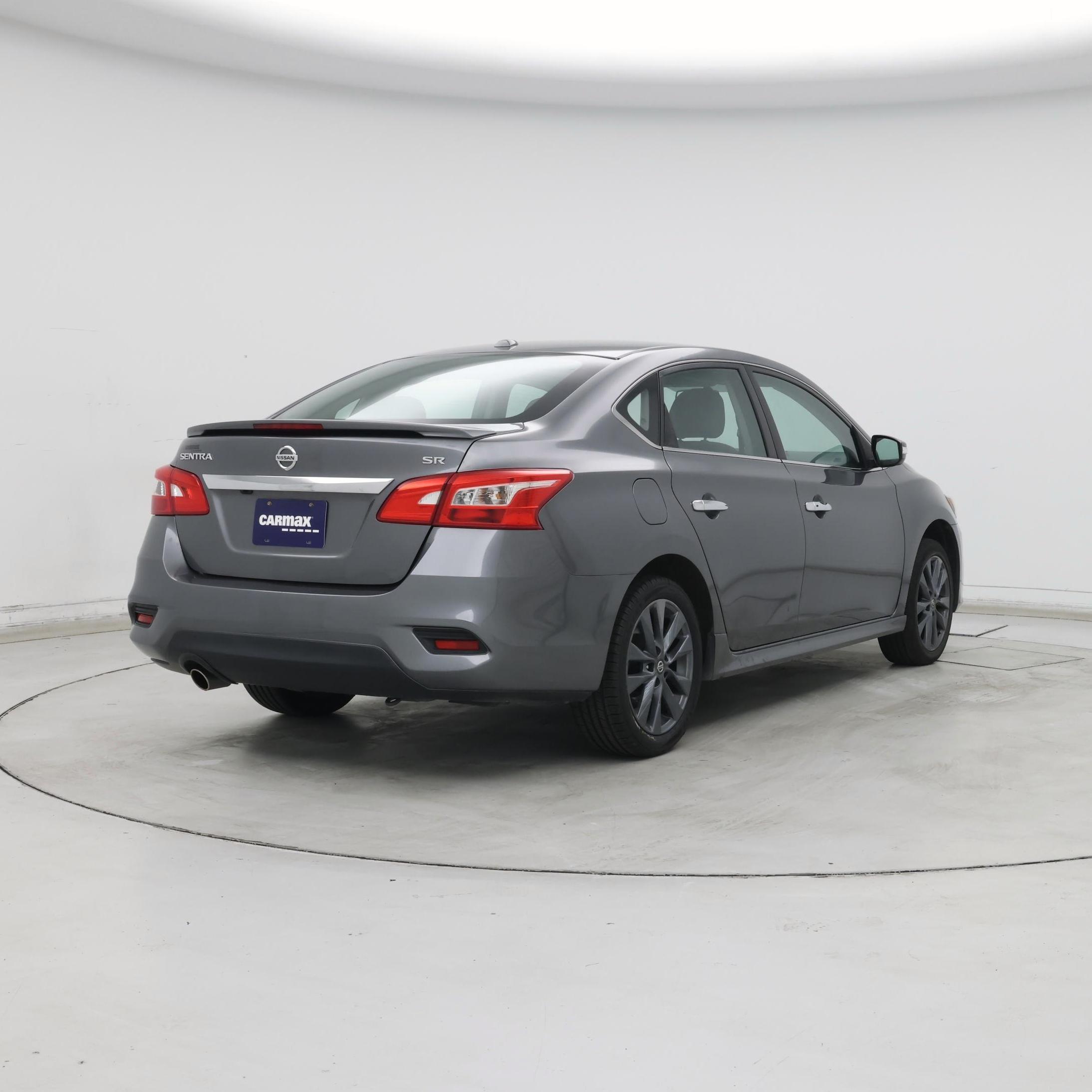 Thumbnail: 2019 Nissan Sentra - 8