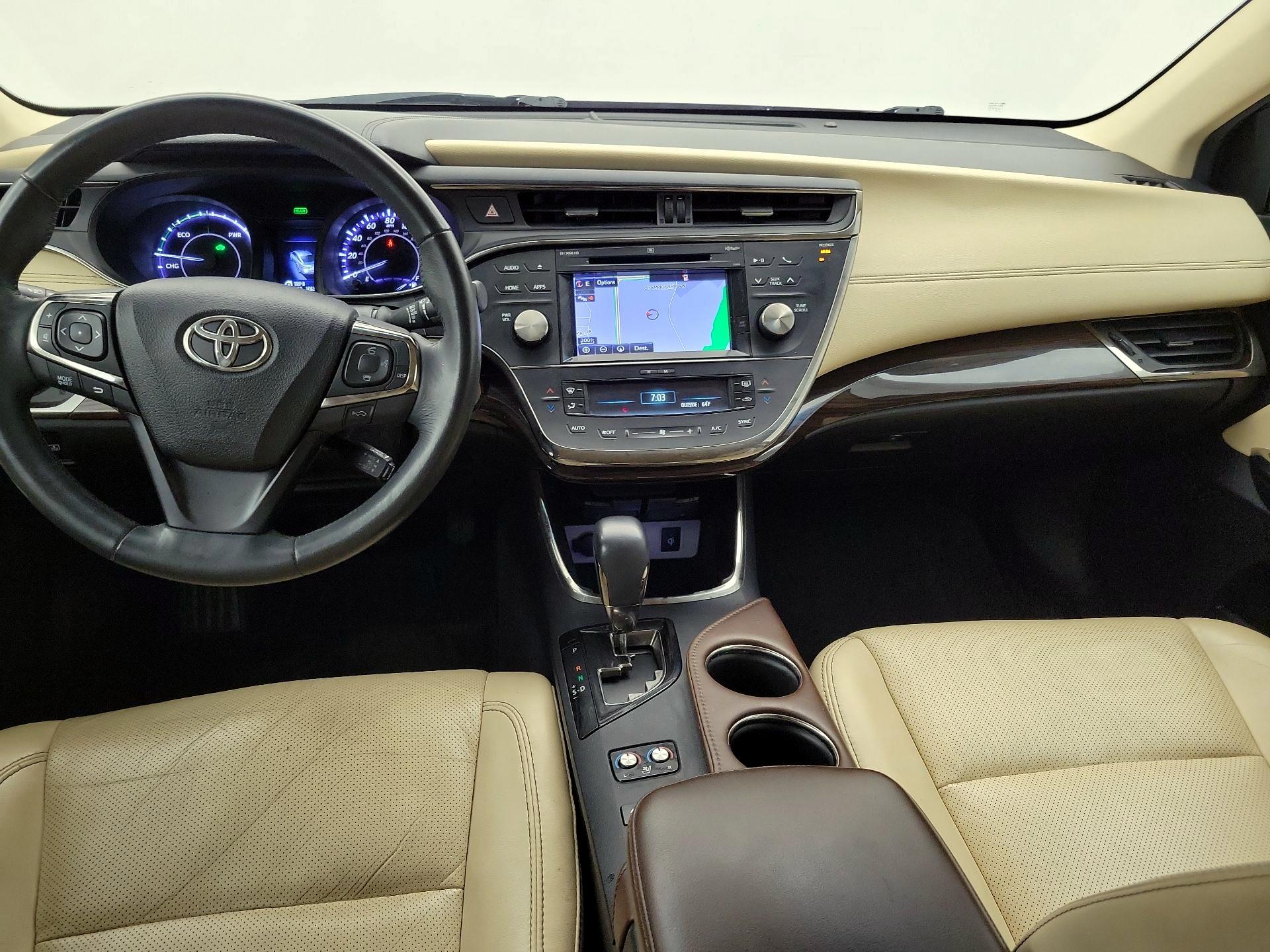 Thumbnail: 2015 Toyota Avalon - 9