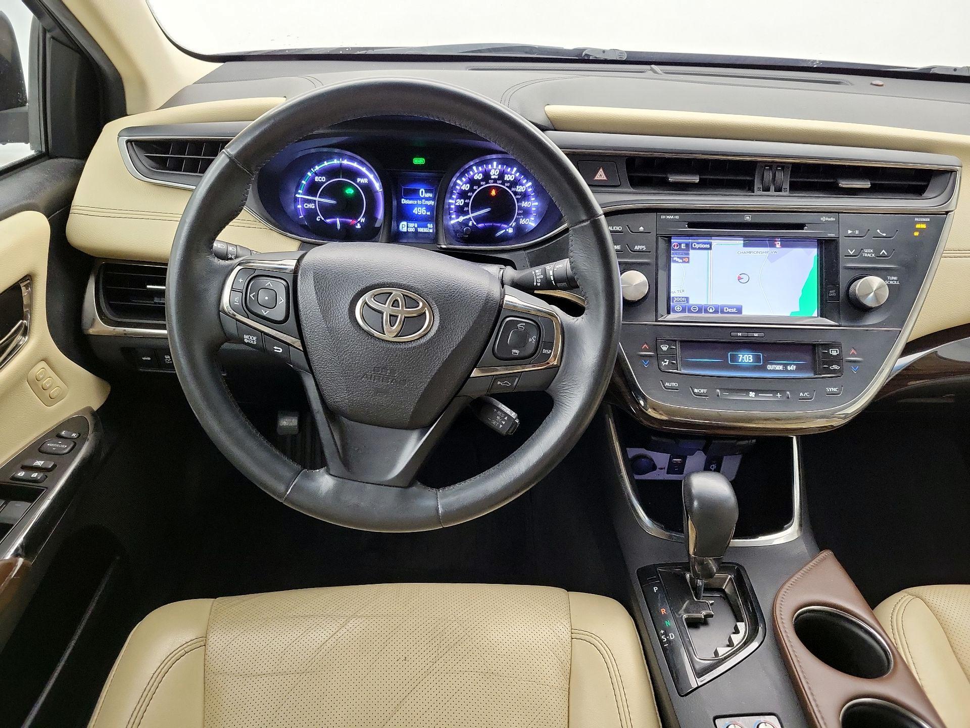 Thumbnail: 2015 Toyota Avalon - 10