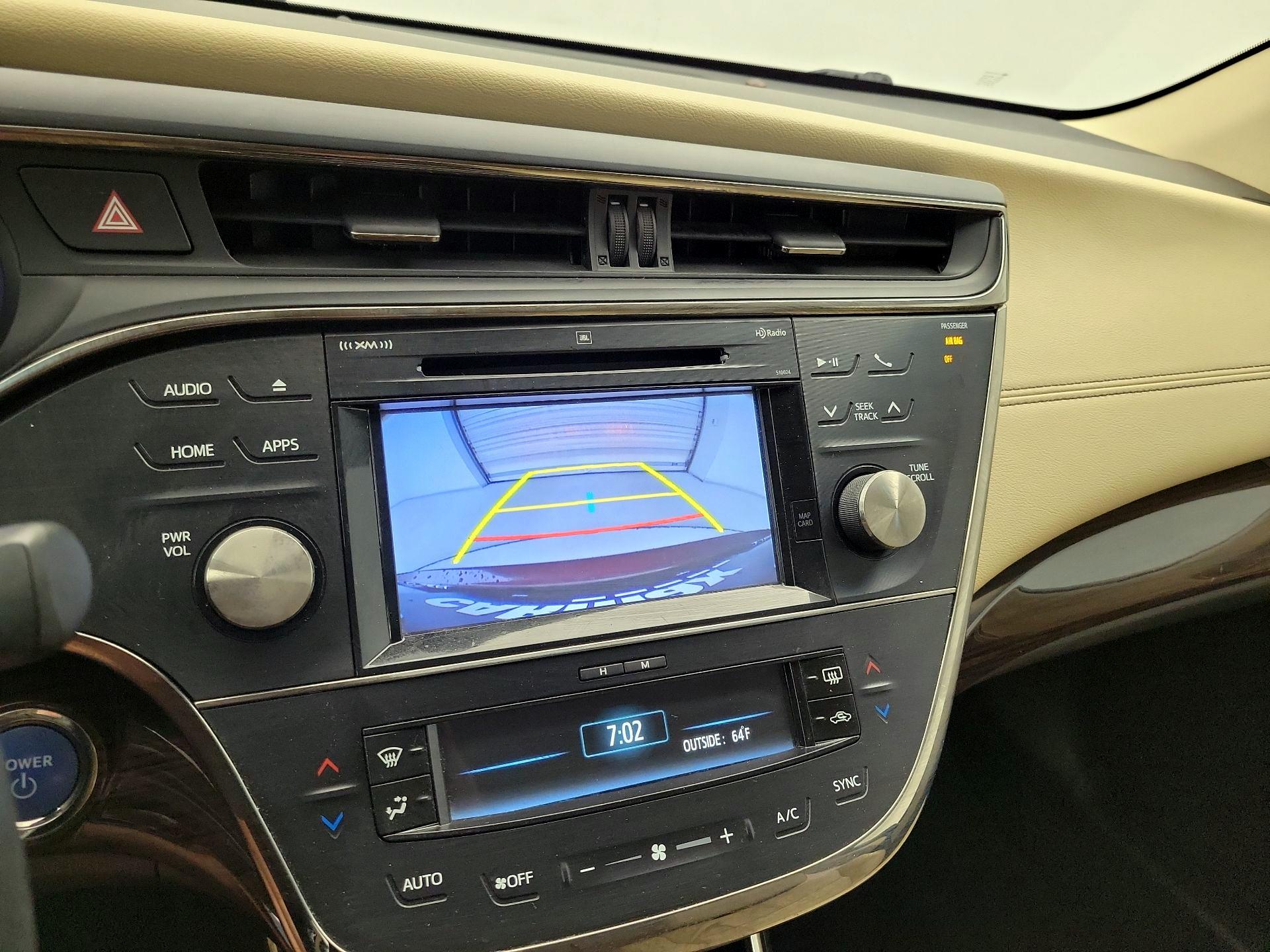 Thumbnail: 2015 Toyota Avalon - 15