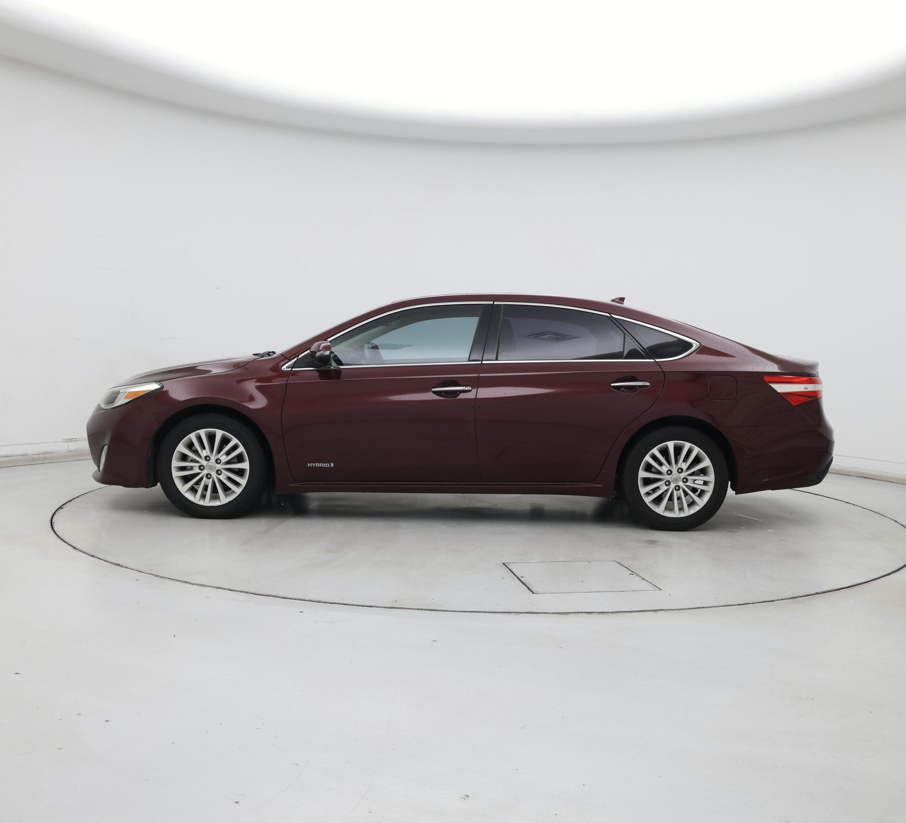 Thumbnail: 2015 Toyota Avalon - 3