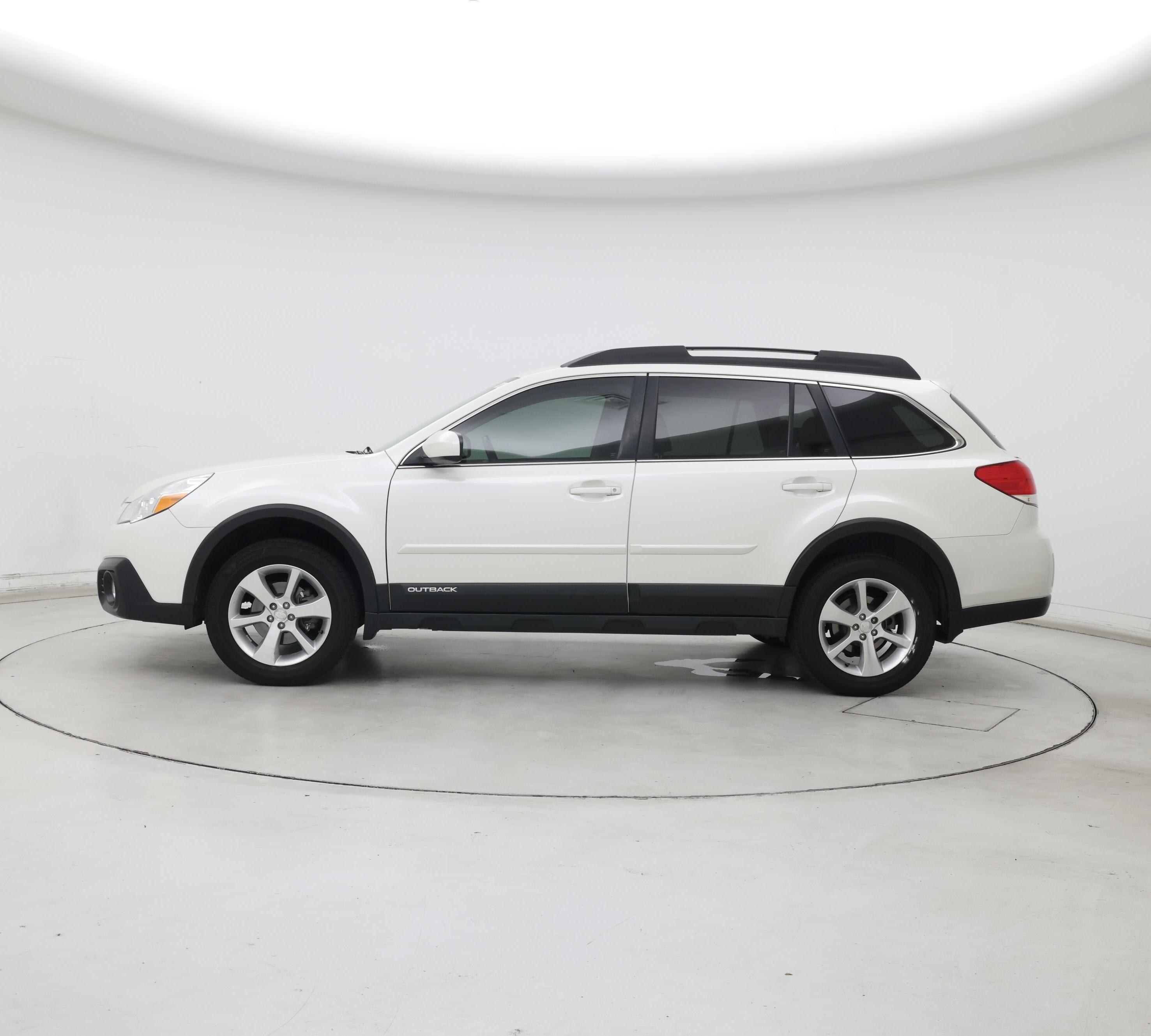 Thumbnail: 2014 Subaru Outback - 3