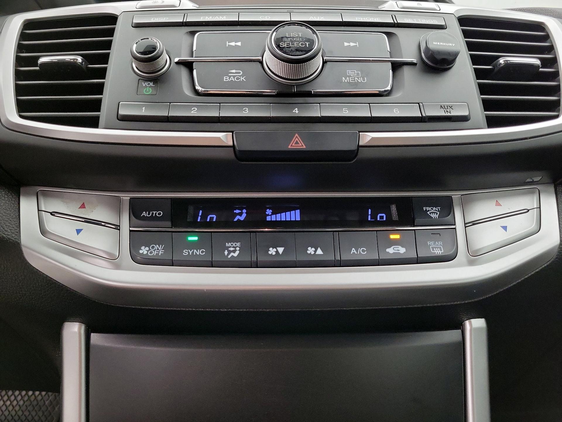 Thumbnail: 2015 Honda Accord - 16