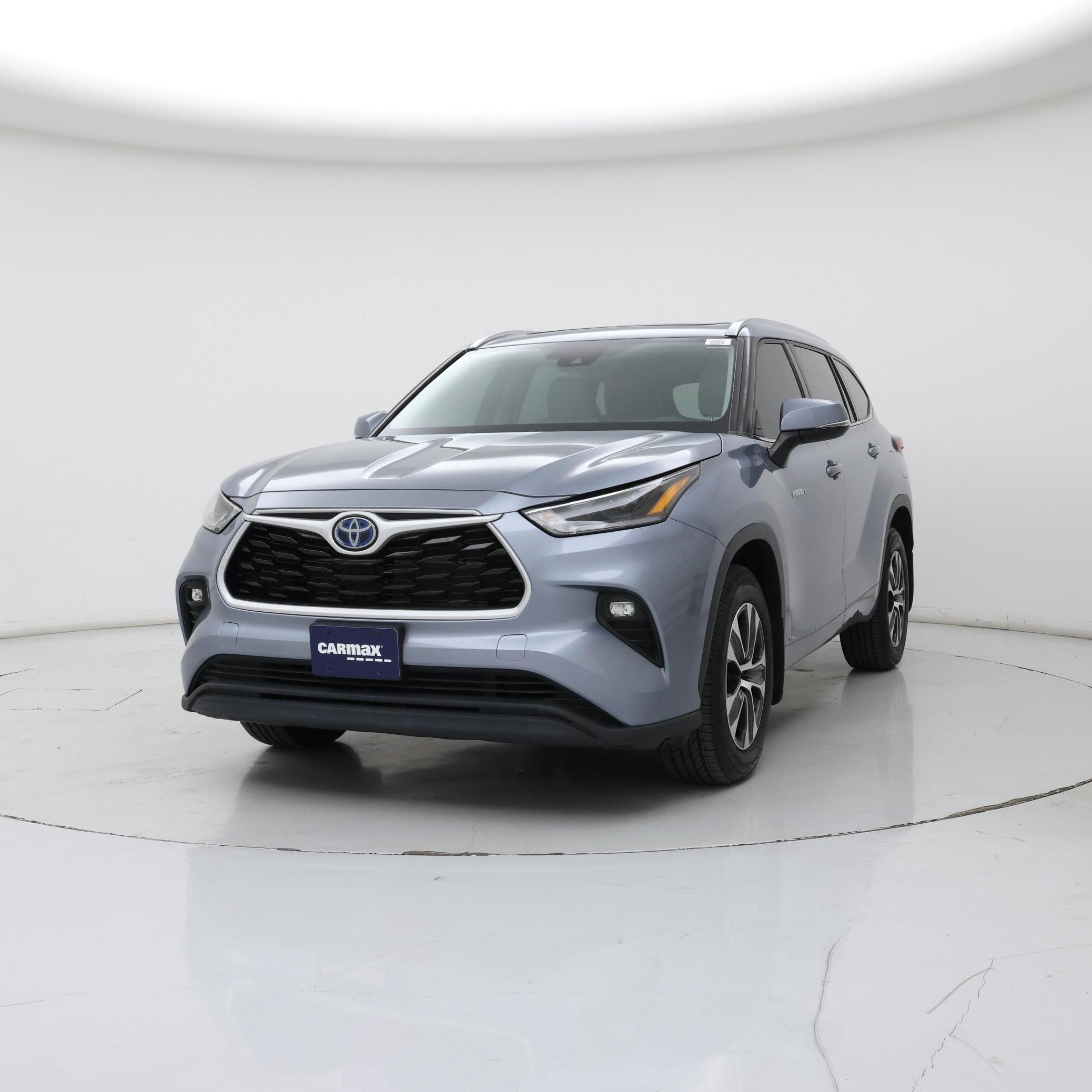 Thumbnail: 2021 Toyota Highlander - 4