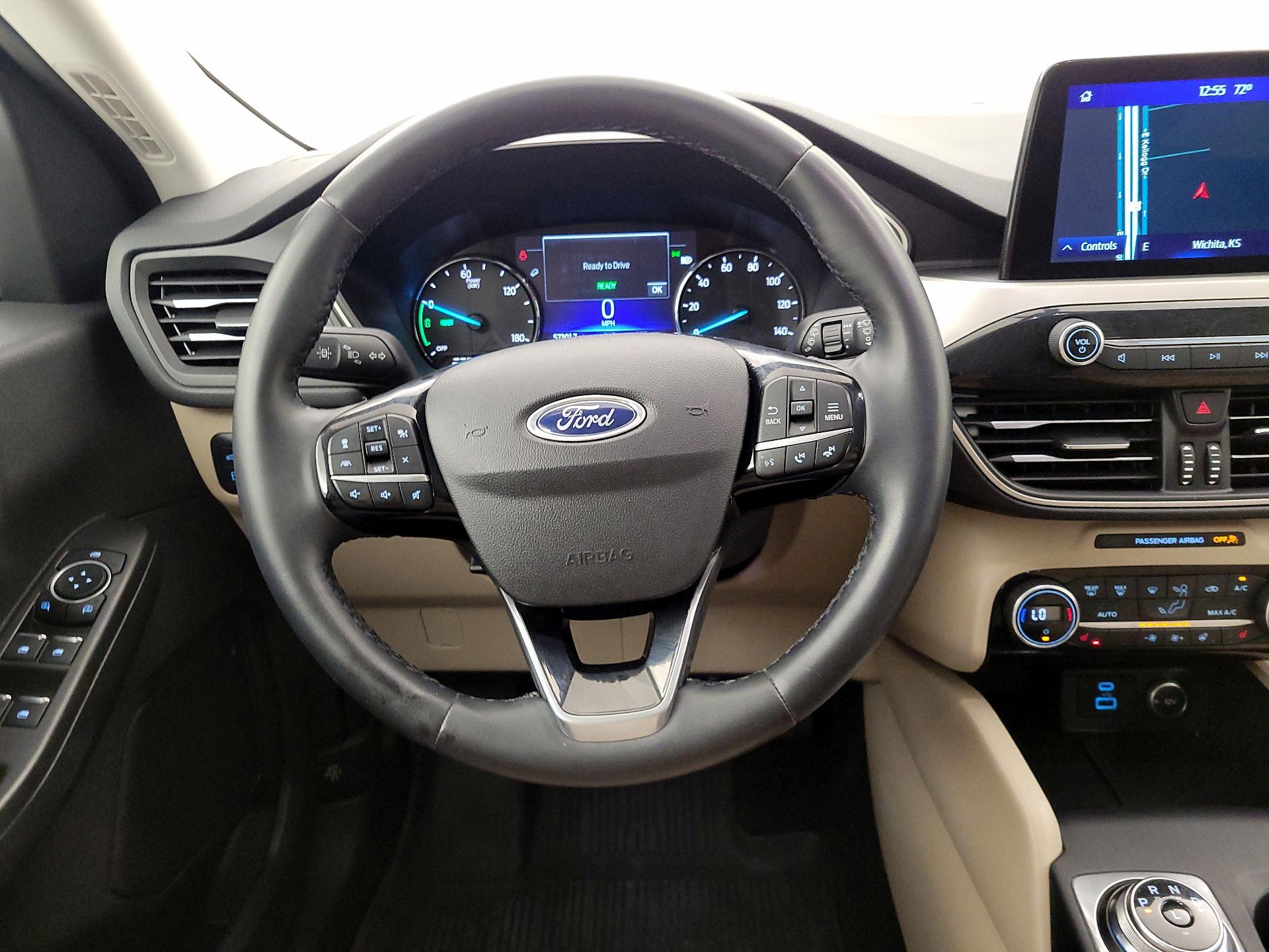 Thumbnail: 2021 Ford Escape - 10
