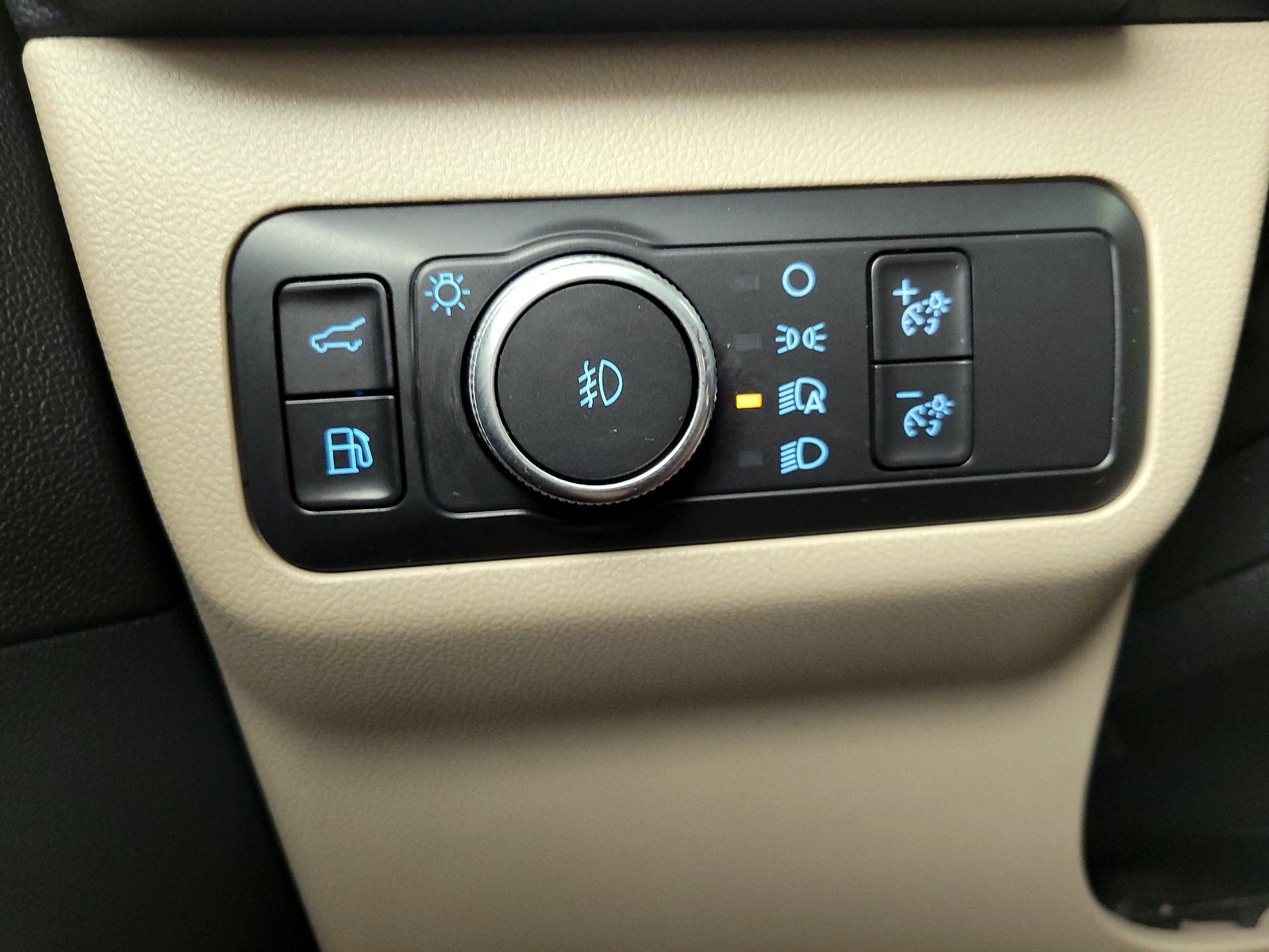 Thumbnail: 2021 Ford Escape - 13