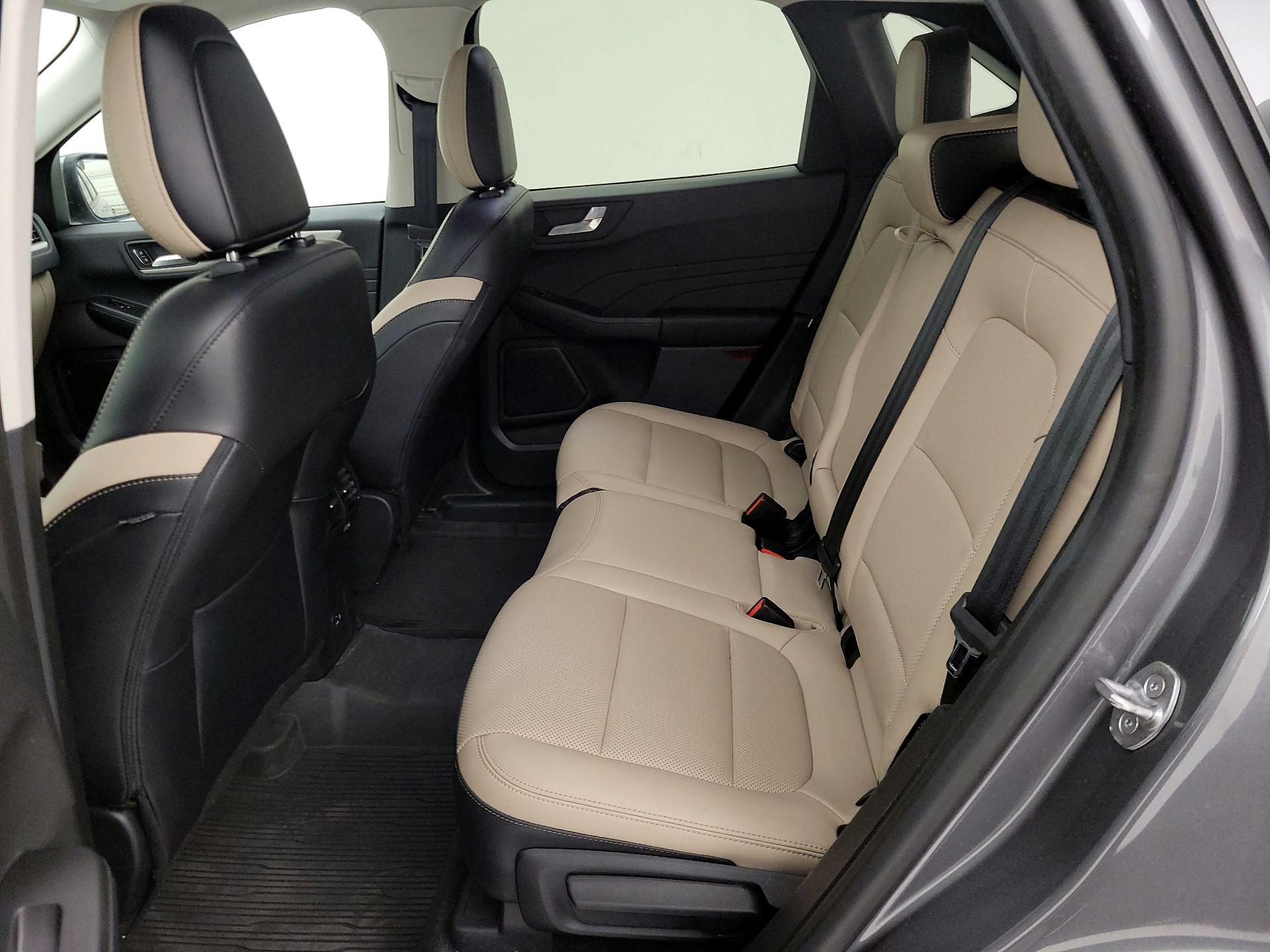 Thumbnail: 2021 Ford Escape - 20