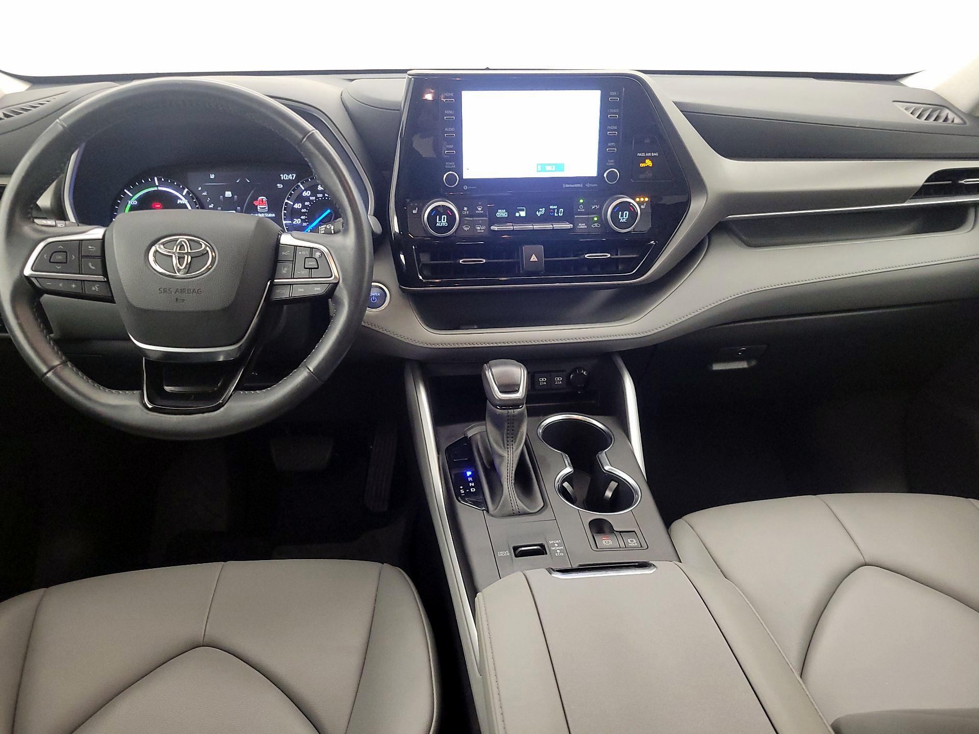 Thumbnail: 2021 Toyota Highlander - 9