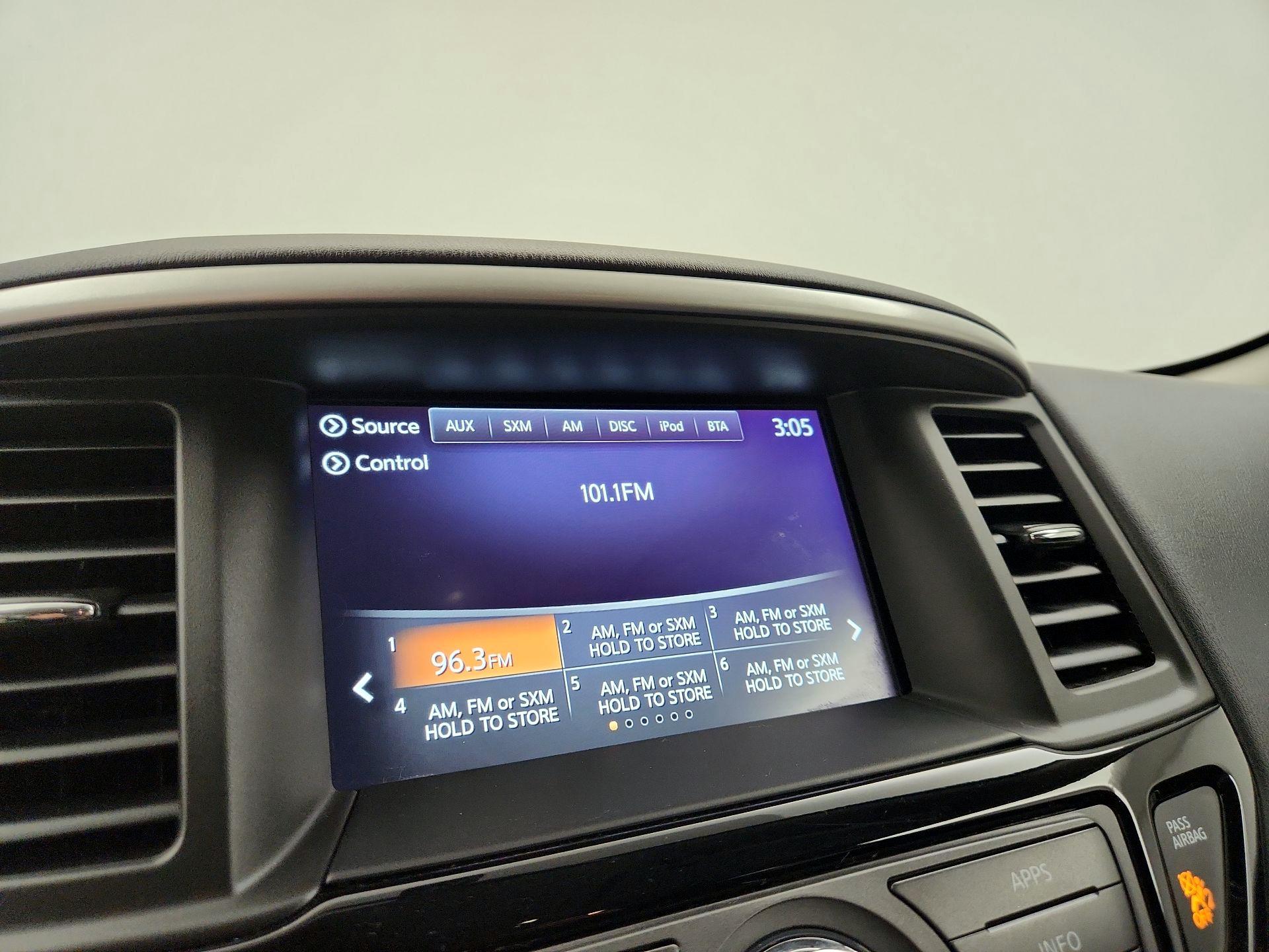 Thumbnail: 2020 Nissan Pathfinder - 15