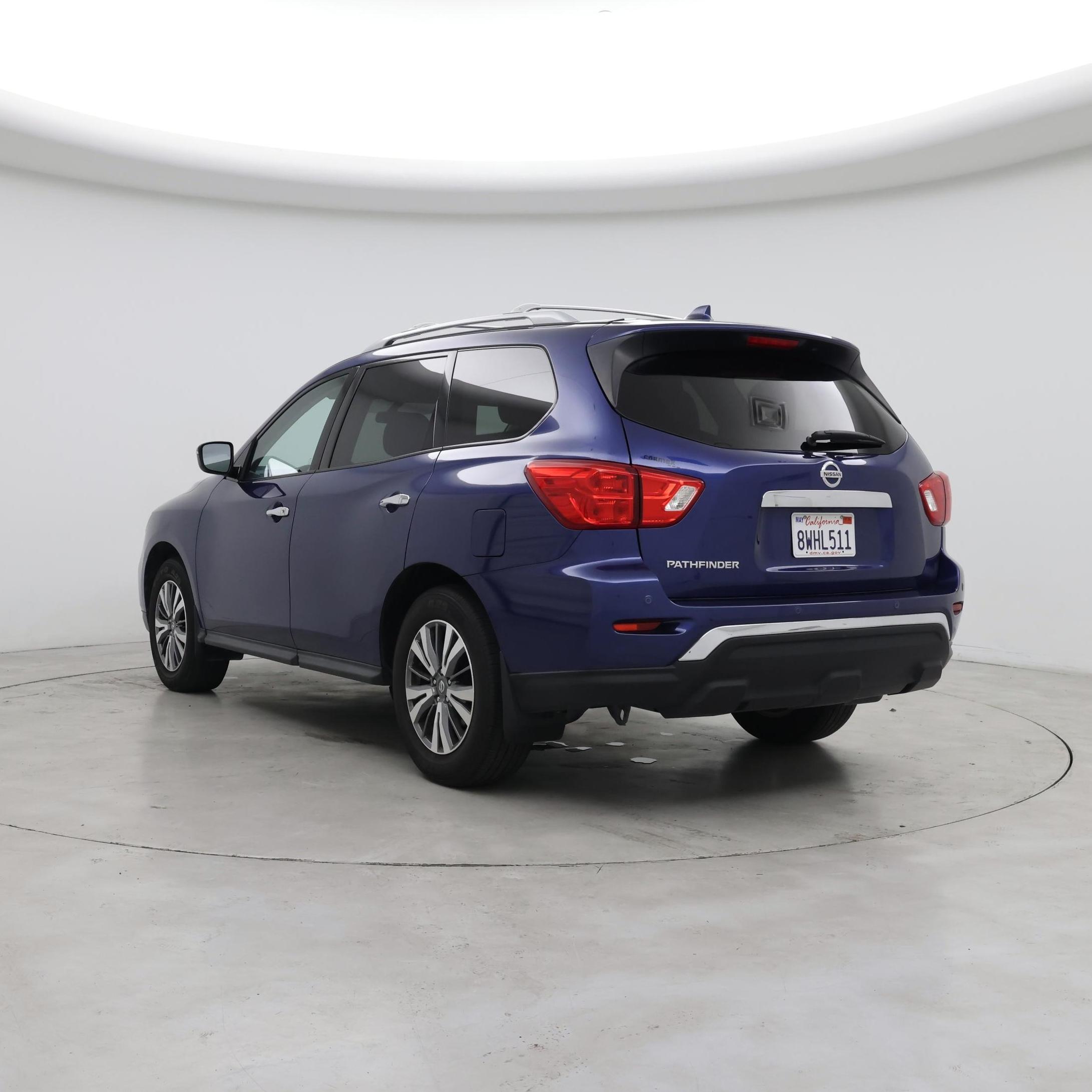 Thumbnail: 2020 Nissan Pathfinder - 2