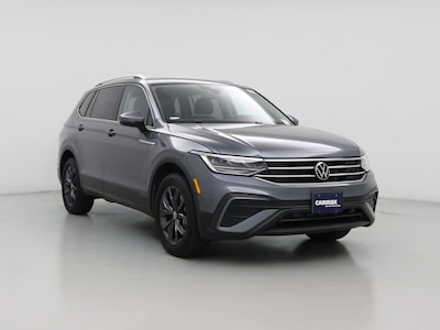 Gray 2023 Volkswagen Tiguan SE