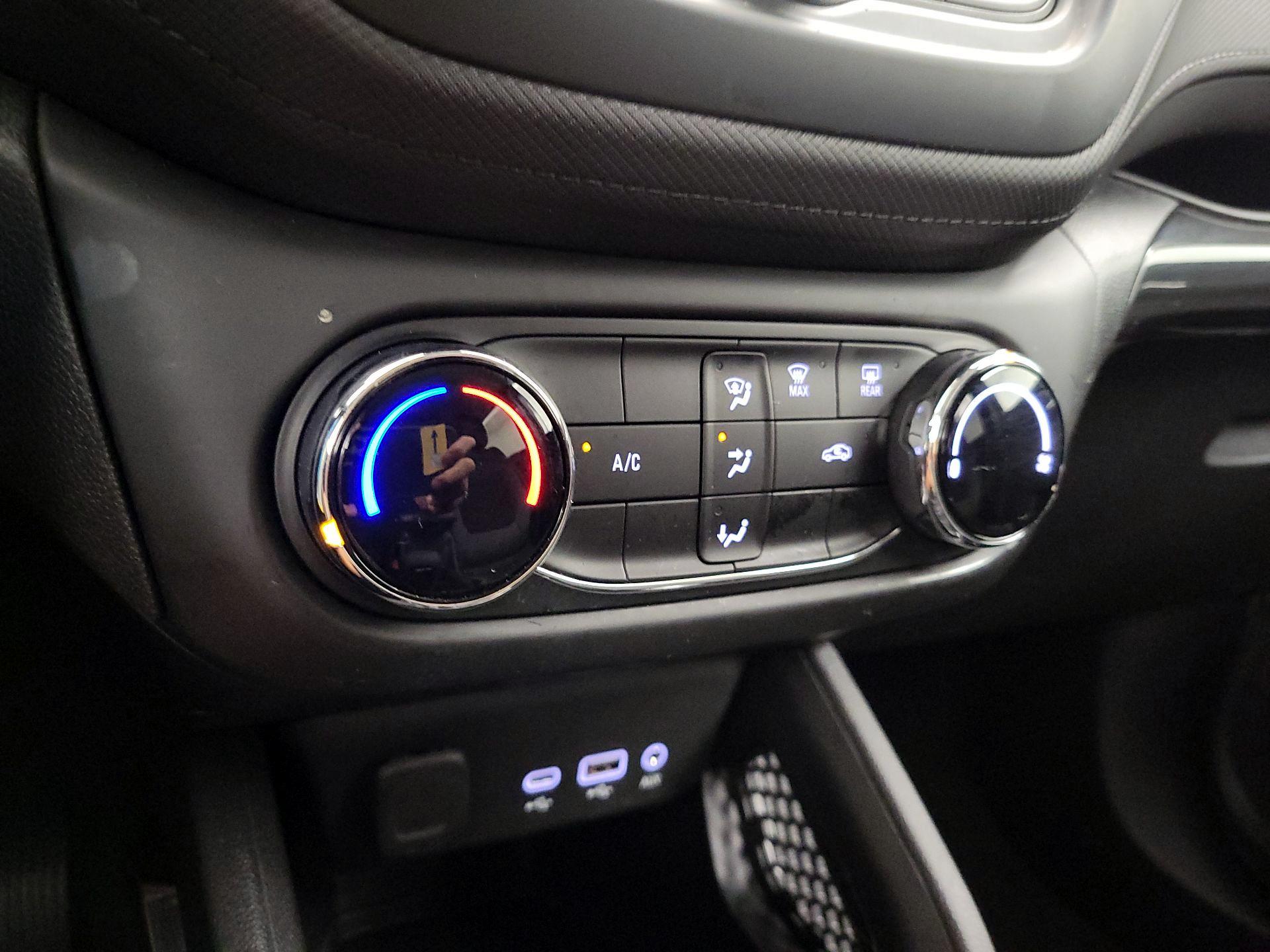 Thumbnail: 2021 Chevrolet TrailBlazer - 16