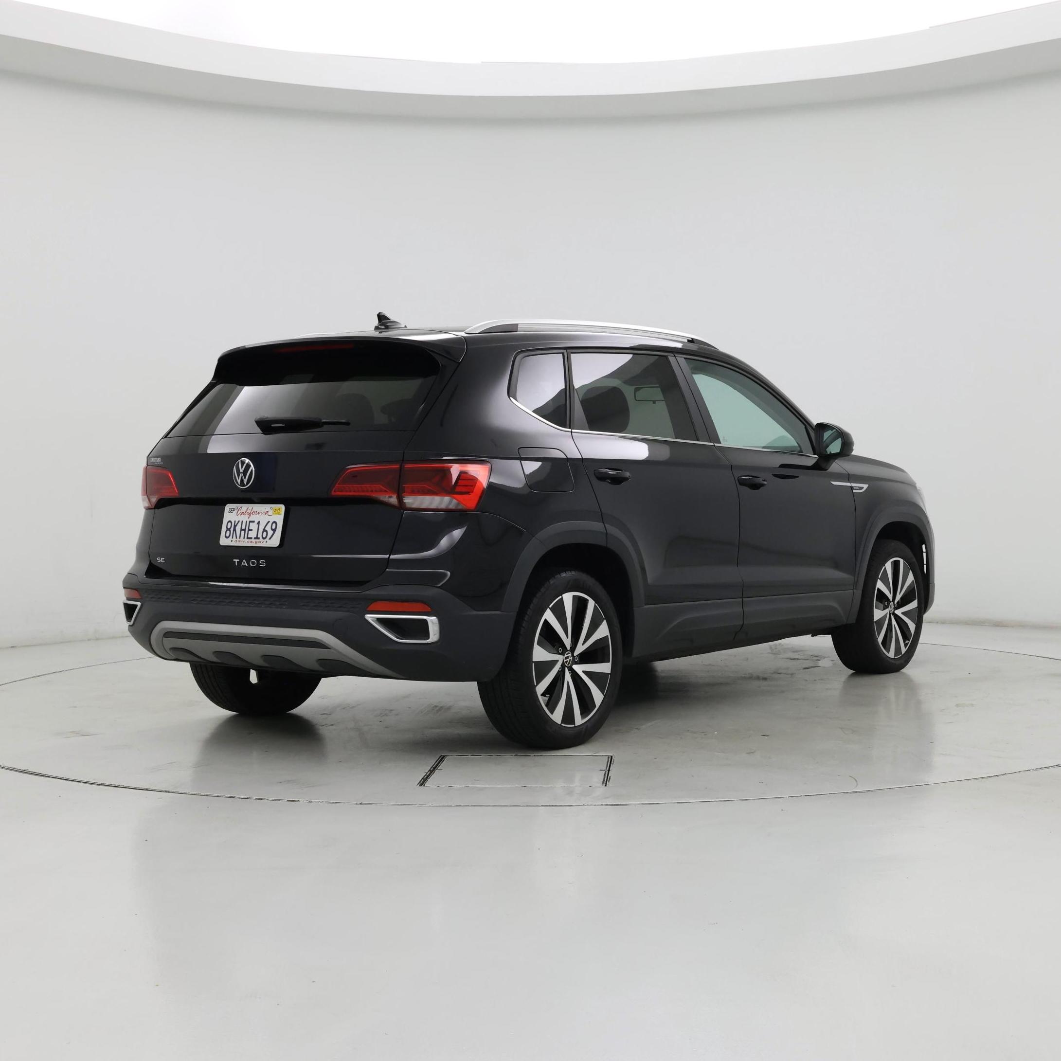 Thumbnail: 2022 Volkswagen Taos - 8