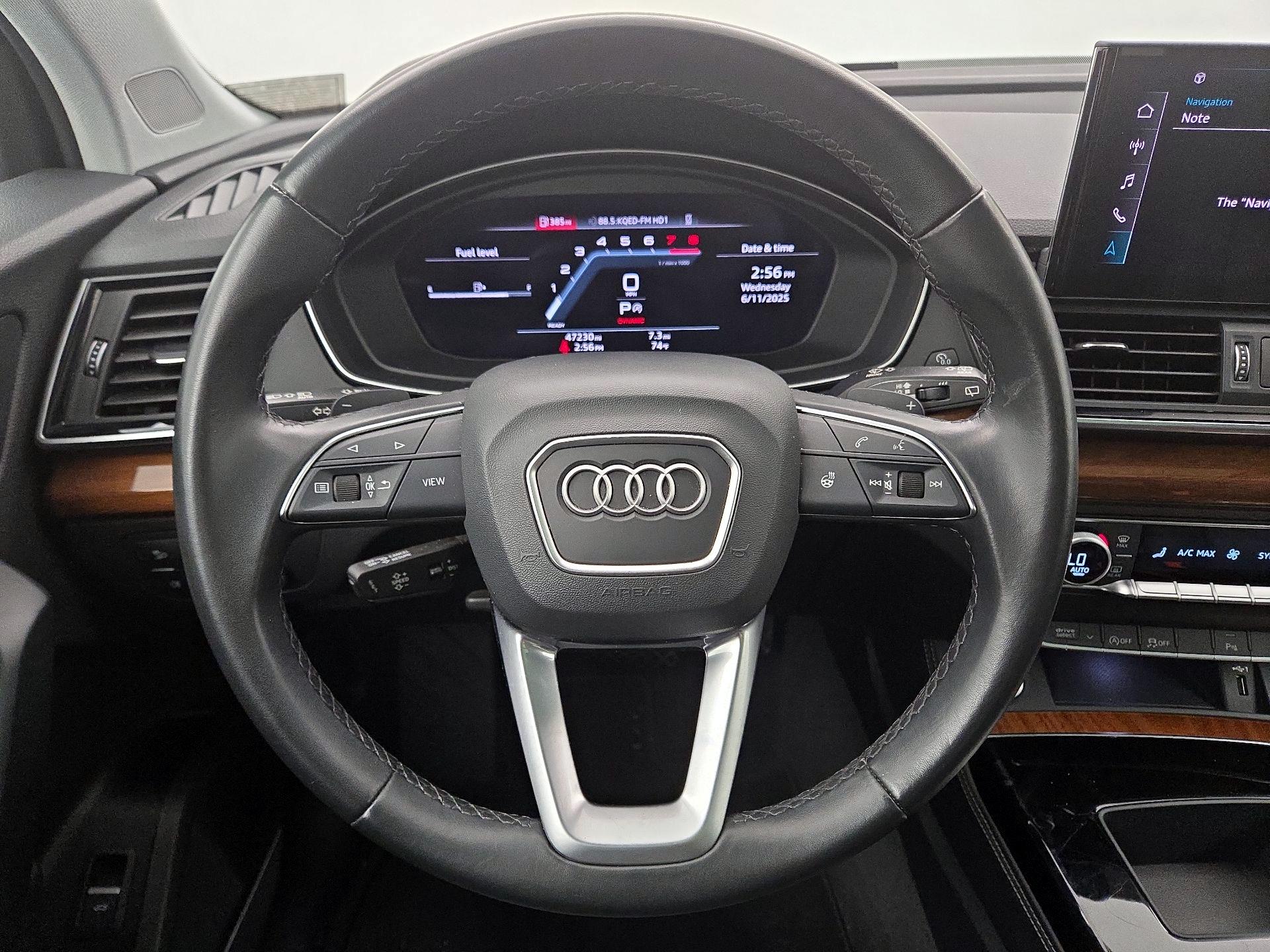 Thumbnail: 2023 Audi Q5 - 10