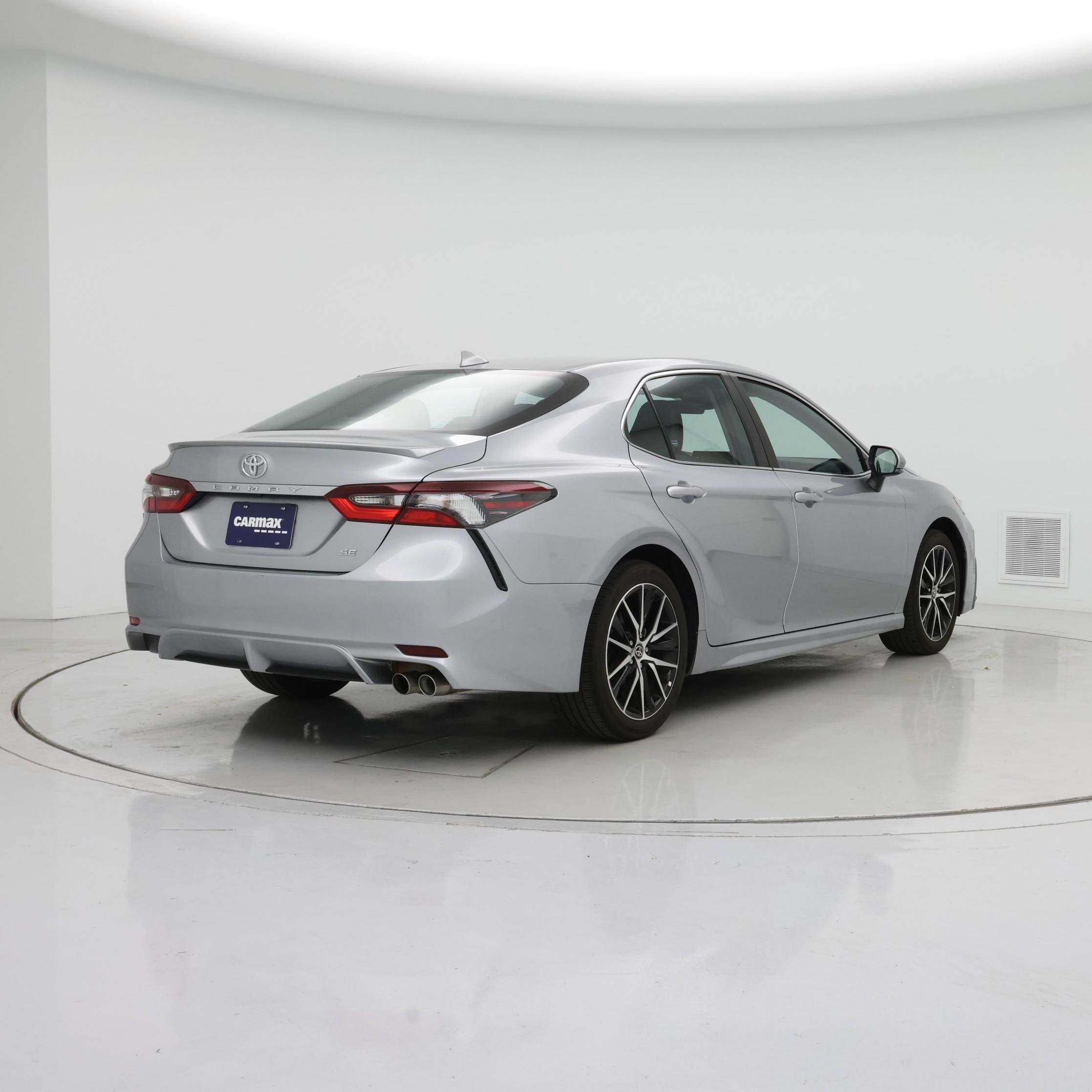 Thumbnail: 2023 Toyota Camry - 8