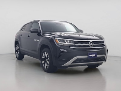 Black 2022 Volkswagen Atlas Cross Sport SE