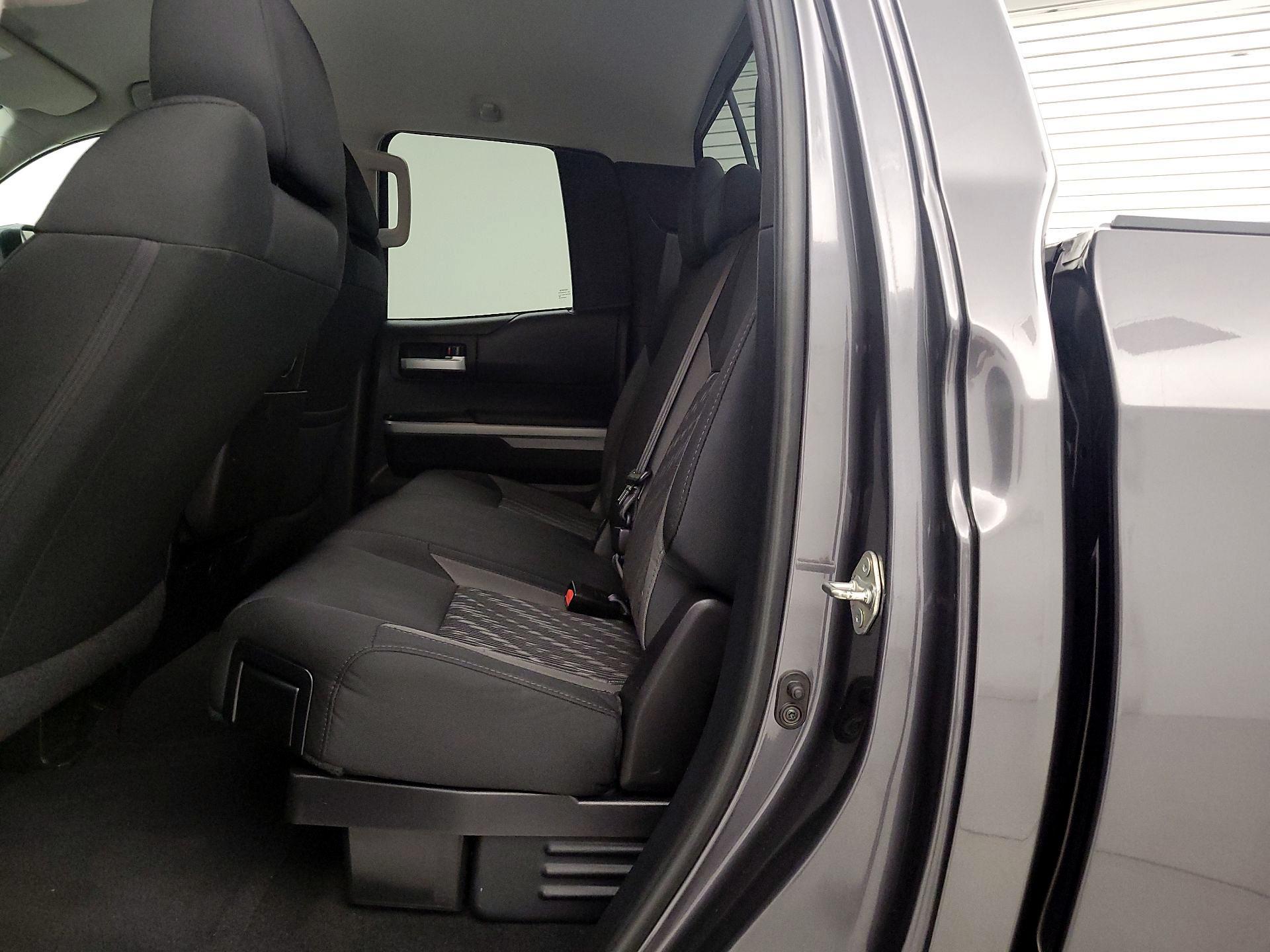 Thumbnail: 2018 Toyota Tundra - 19