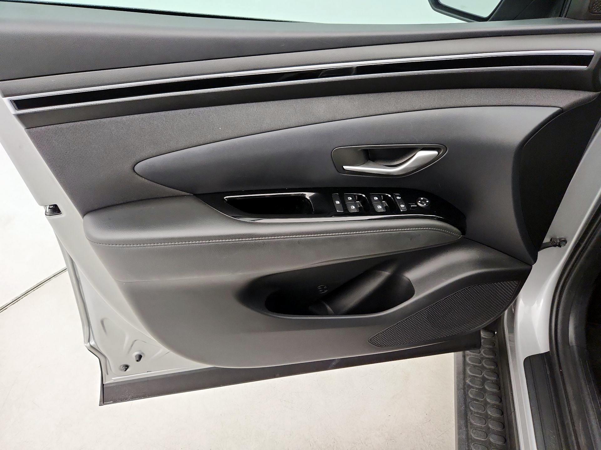 Thumbnail: 2023 Hyundai Tucson - 12