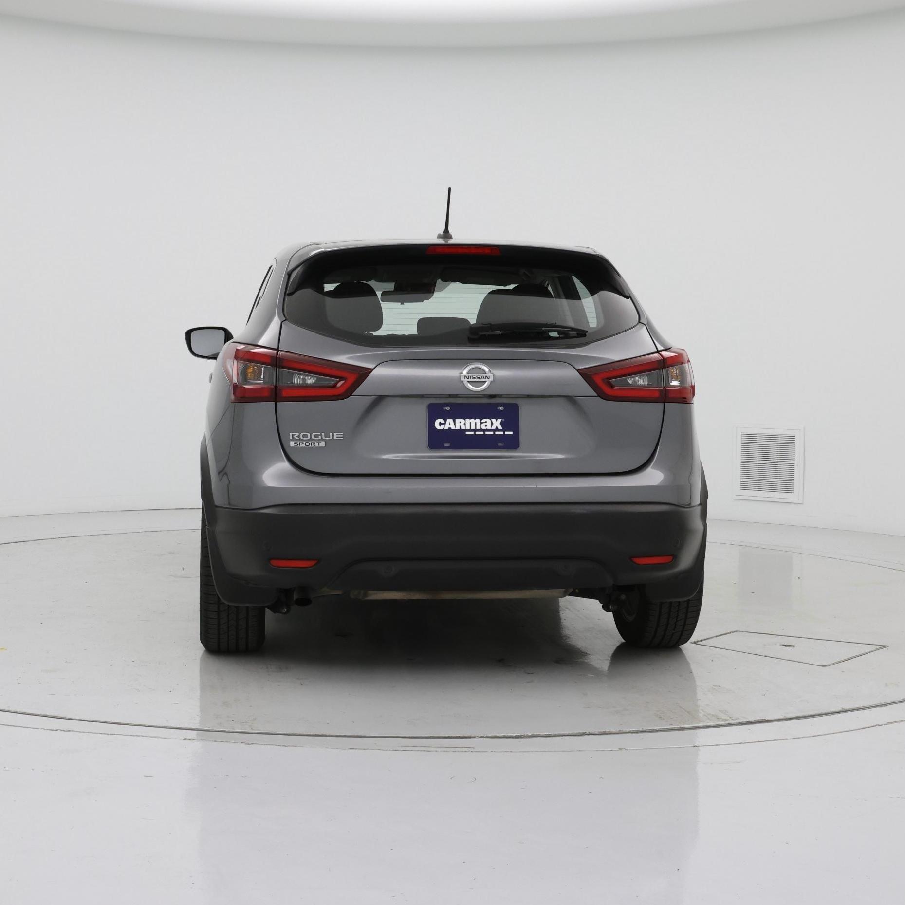 Thumbnail: 2021 Nissan Rogue Sport - 6
