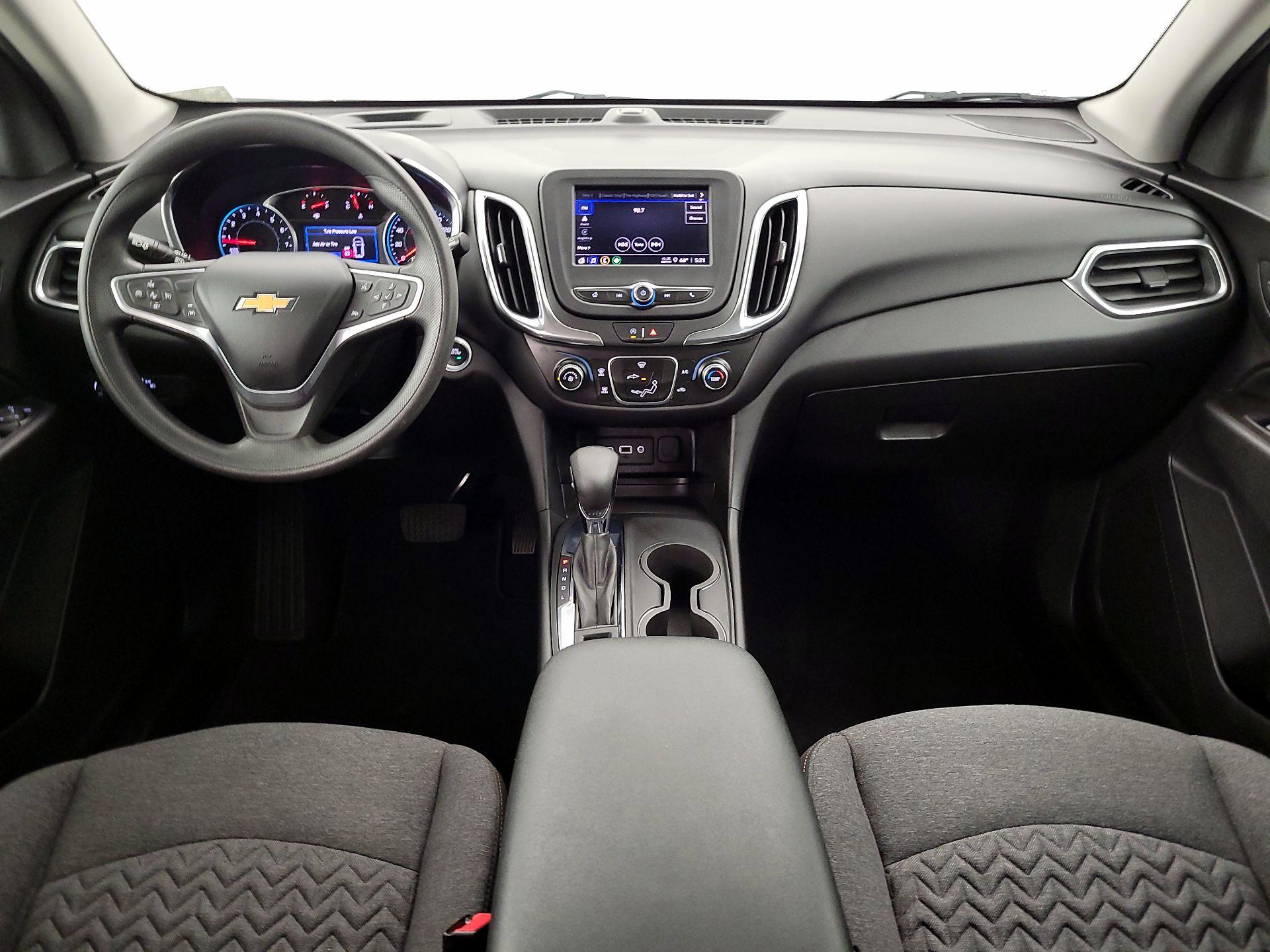 Thumbnail: 2022 Chevrolet Equinox - 9