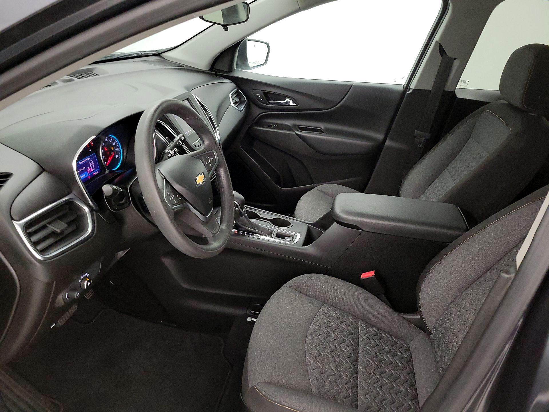 Thumbnail: 2022 Chevrolet Equinox - 11