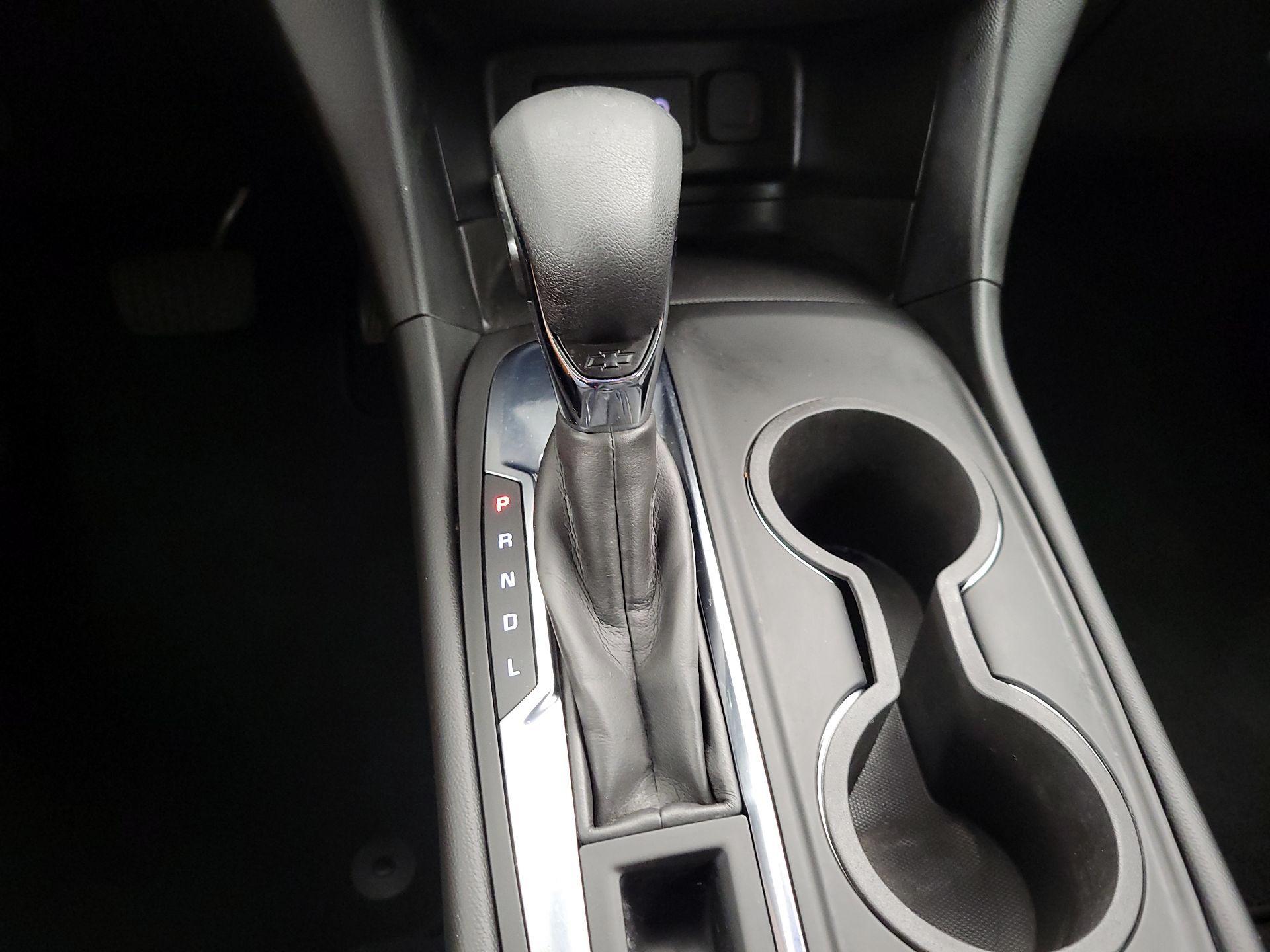 Thumbnail: 2022 Chevrolet Equinox - 17