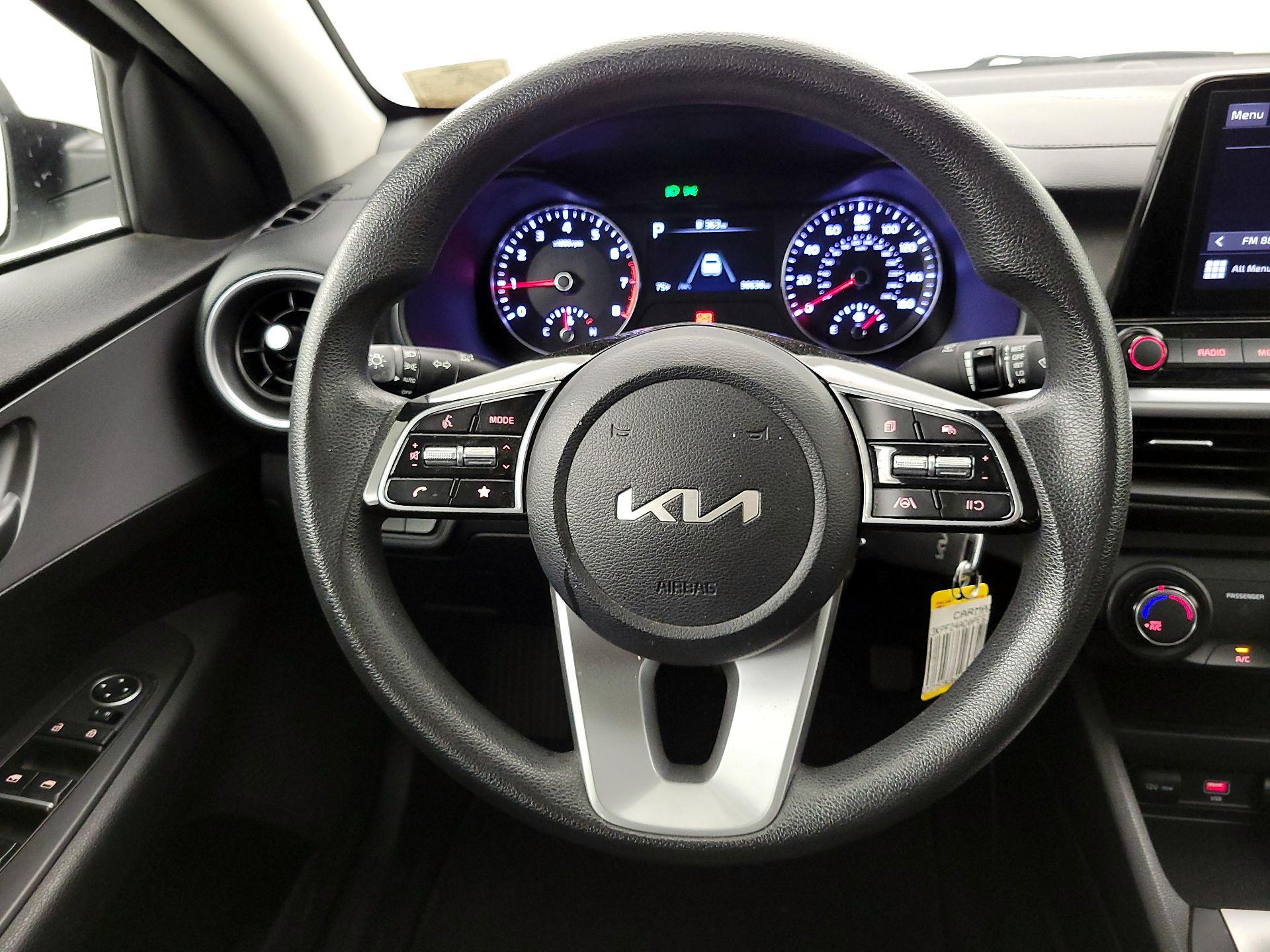 Thumbnail: 2023 Kia Forte - 10