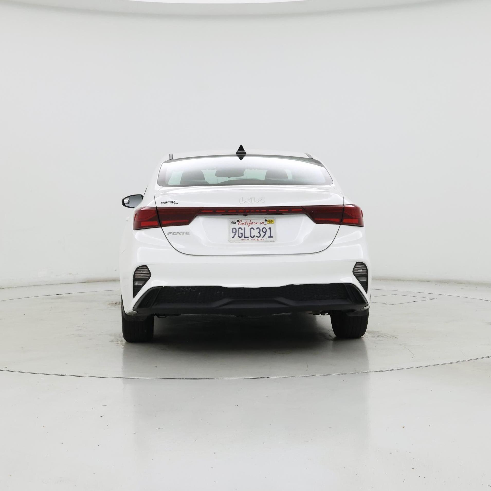 Thumbnail: 2023 Kia Forte - 6